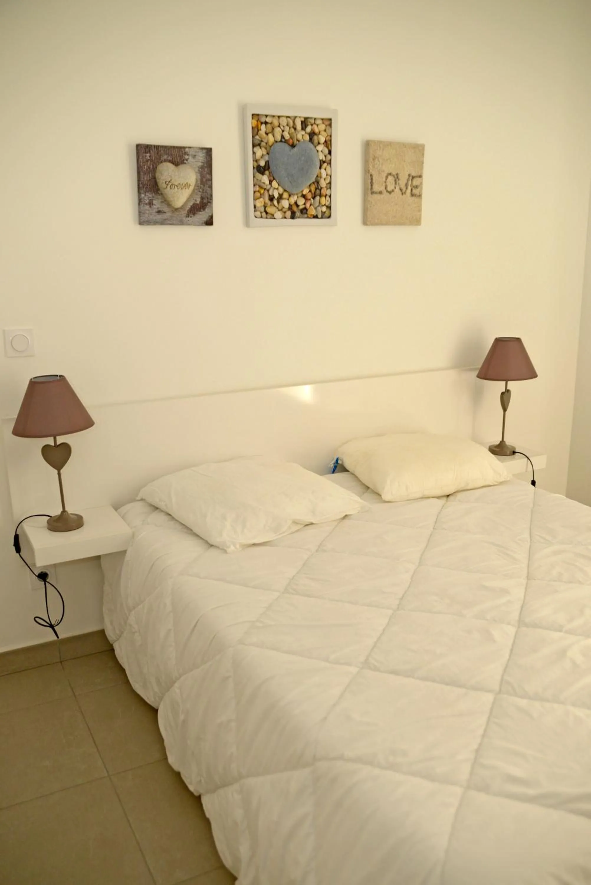 Bed in Residence Marea Resort