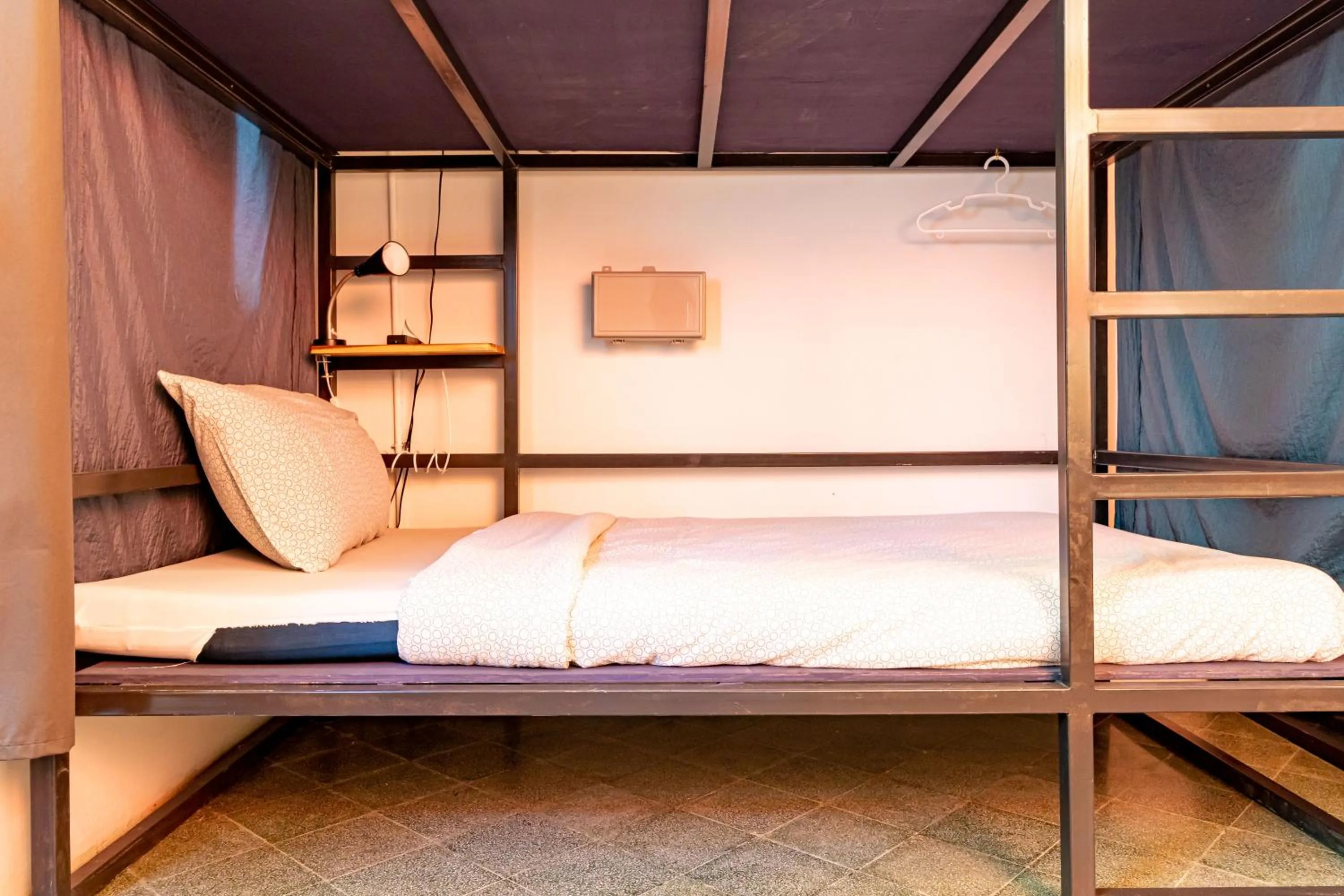 Bedroom, Bed in Yu Cafe Hostel