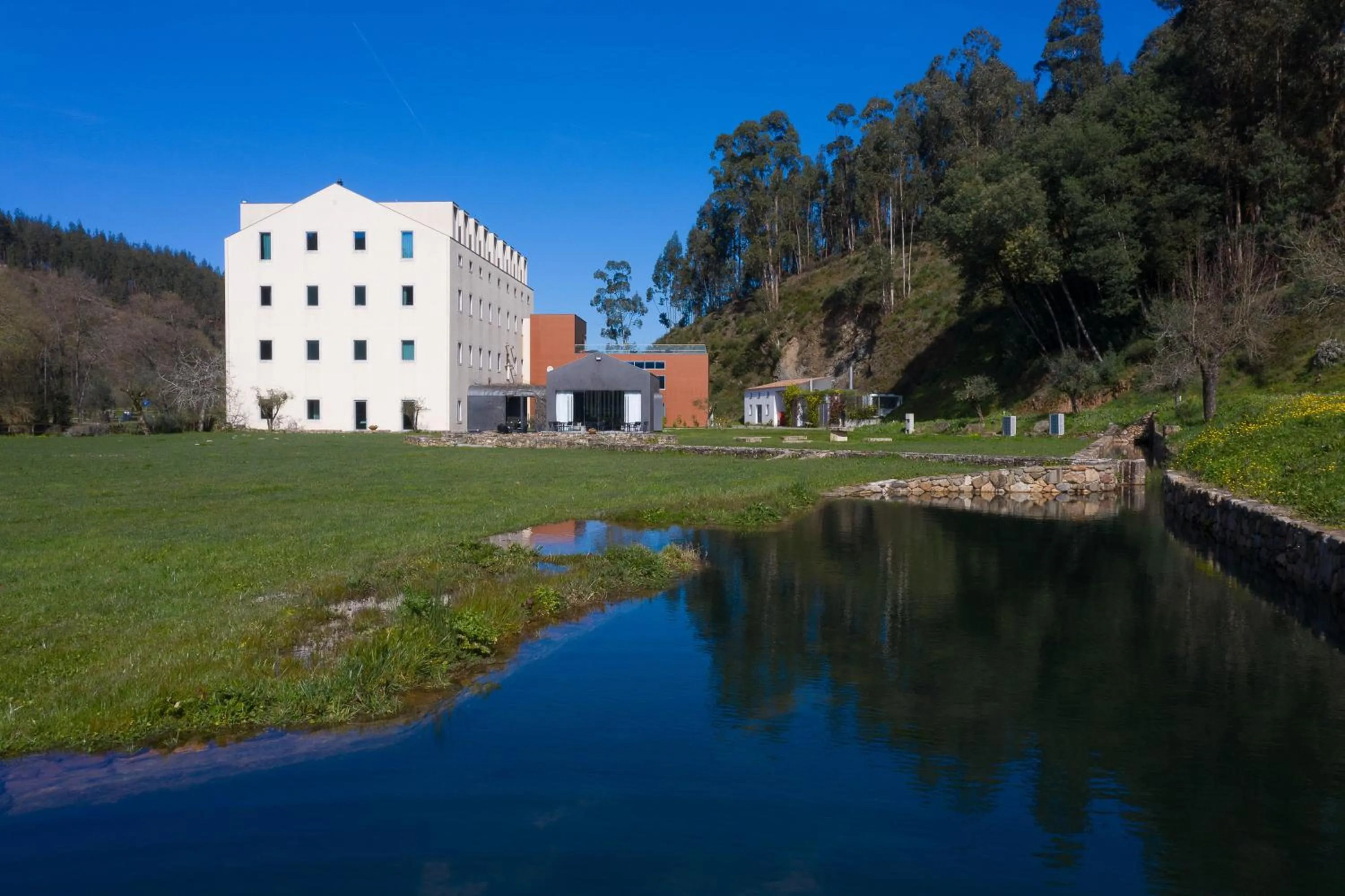 Garden in HD | Duecitânia Design Hotel