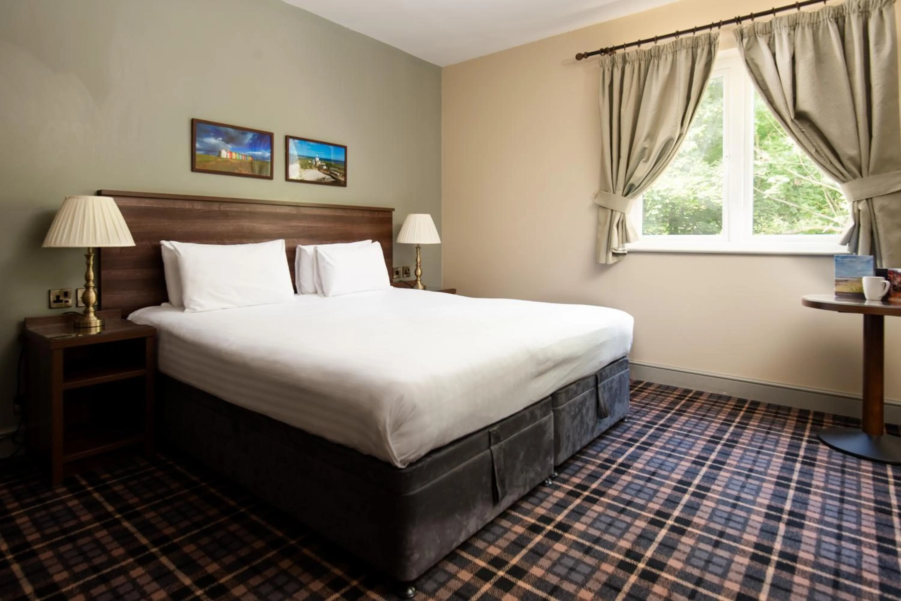 Bed in The Amble Inn - The Inn Collection Group