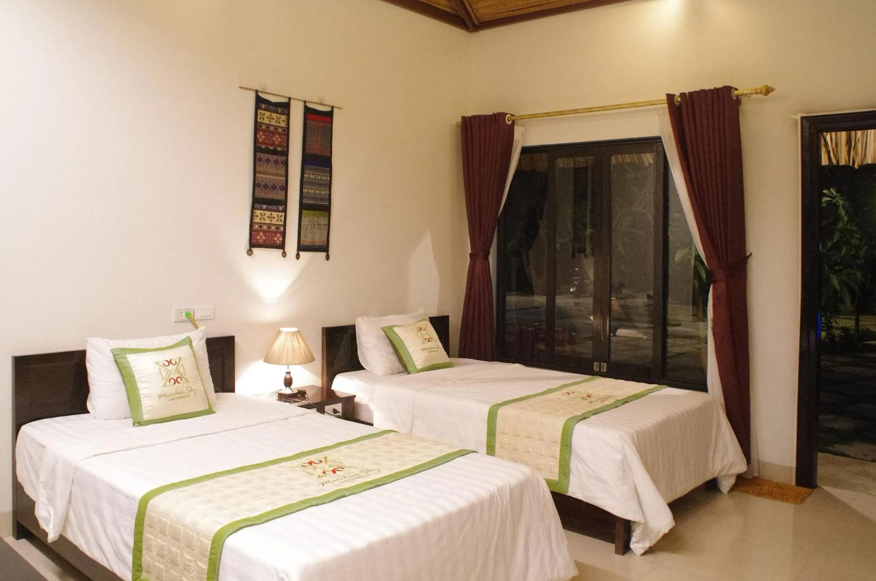 Photo of the whole room, Bed in Mai Chau Sky Resort