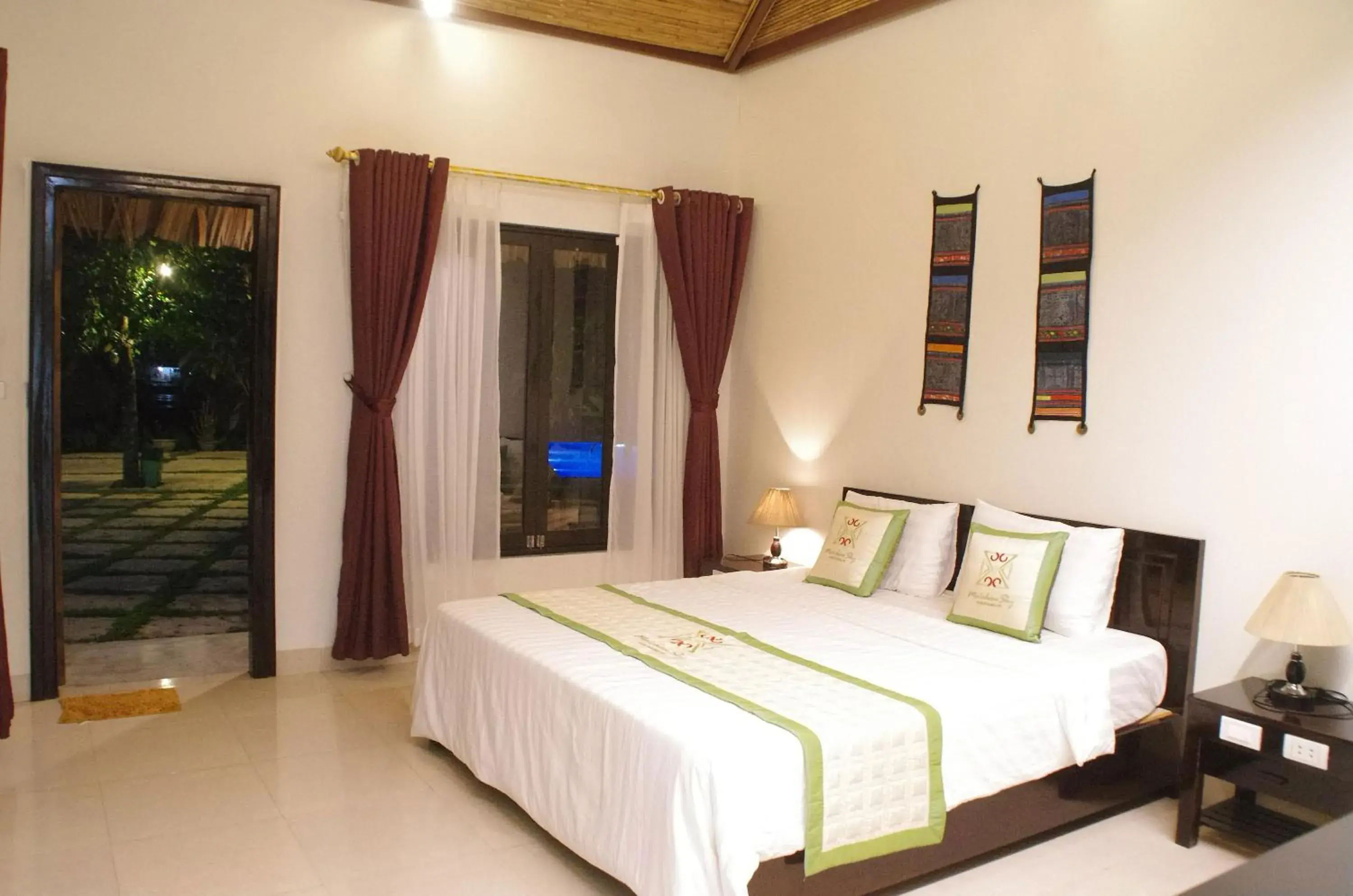 Deluxe Bungalow in Mai Chau Sky Resort Deluxe Bungalow in Mai Chau Sky Resort