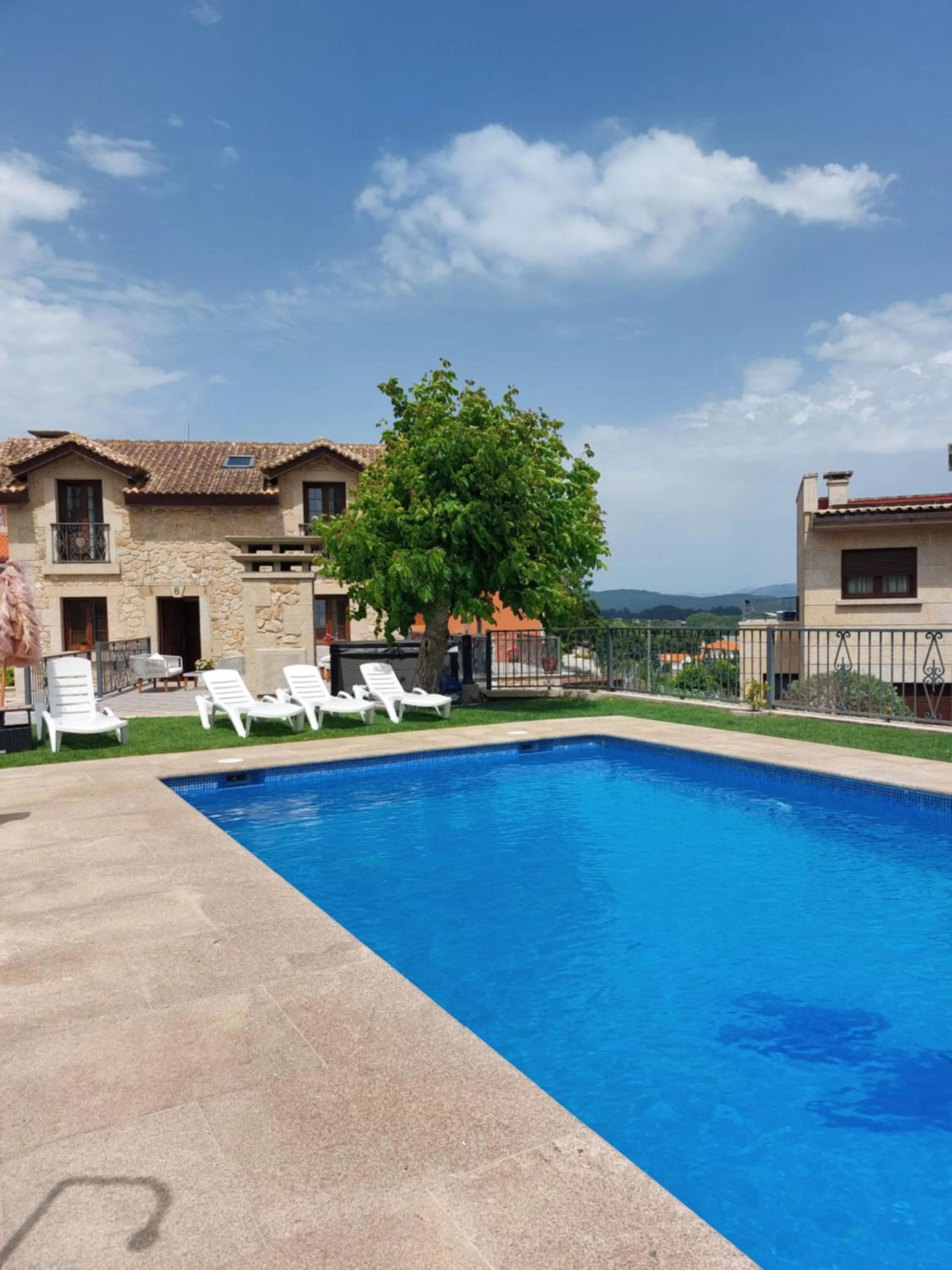 Swimming pool in Hotel Apartamento Marouco