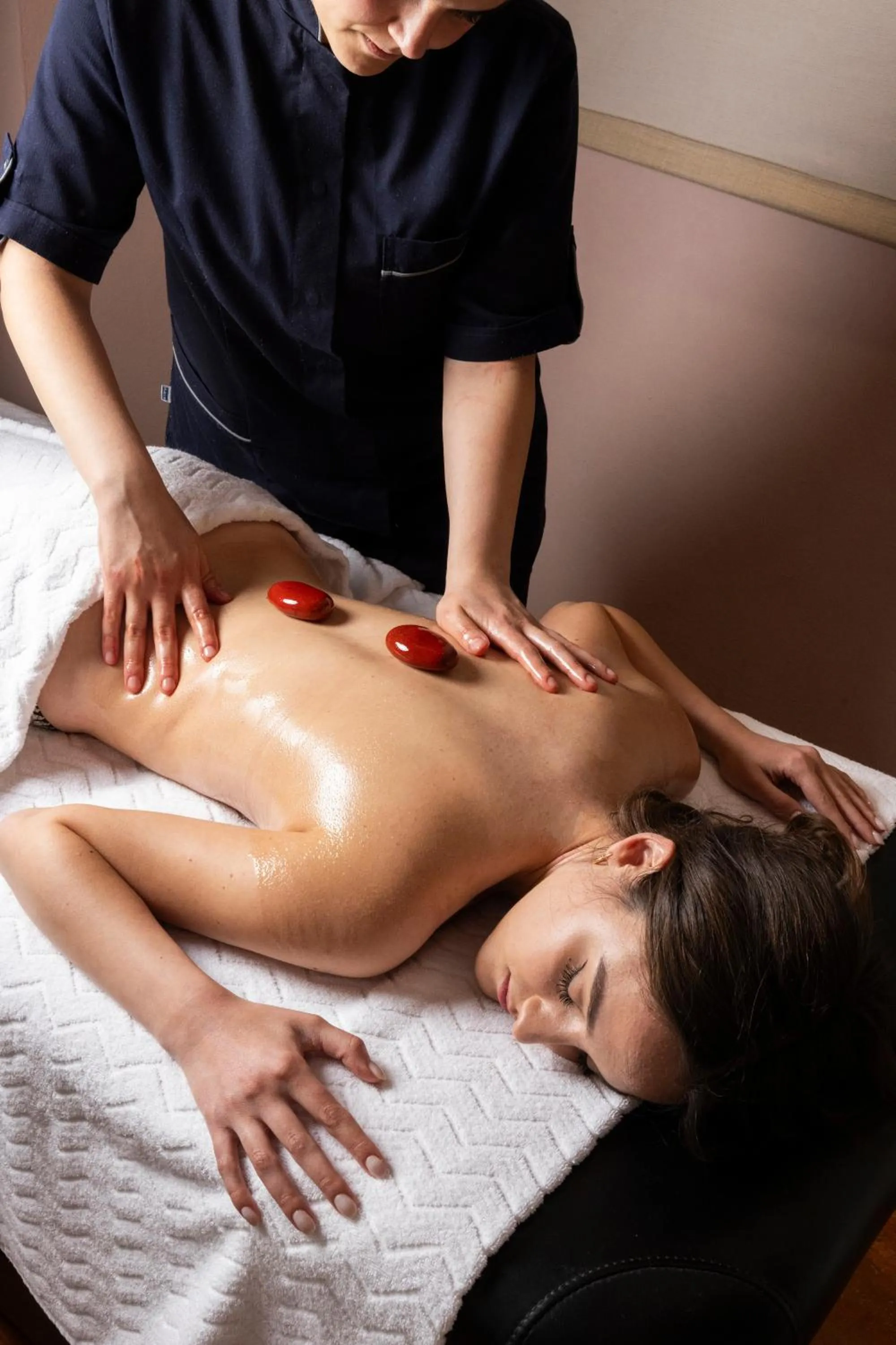 Massage in Laqua by the Sea