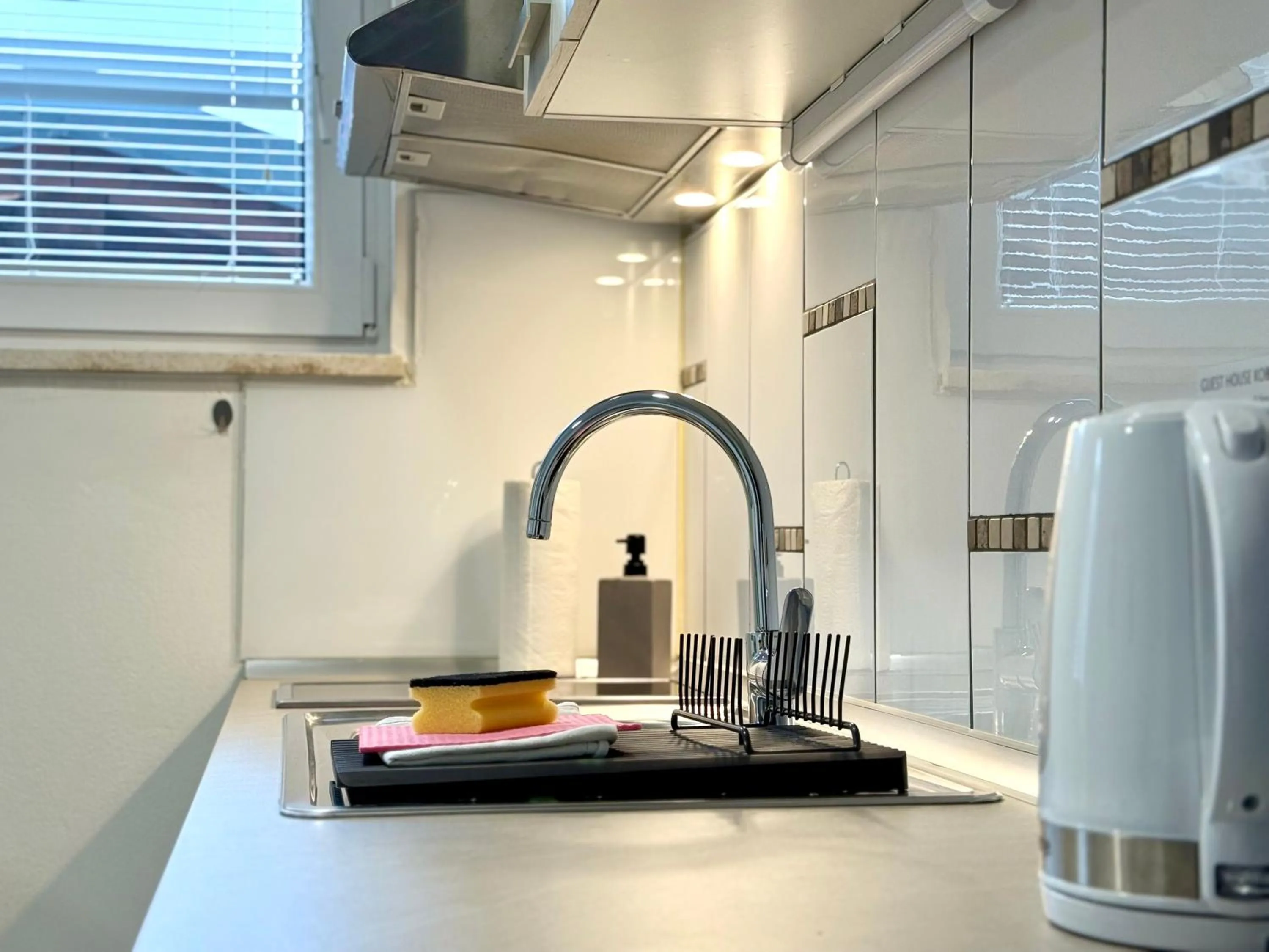 Kitchen or kitchenette in Guest house Kobal