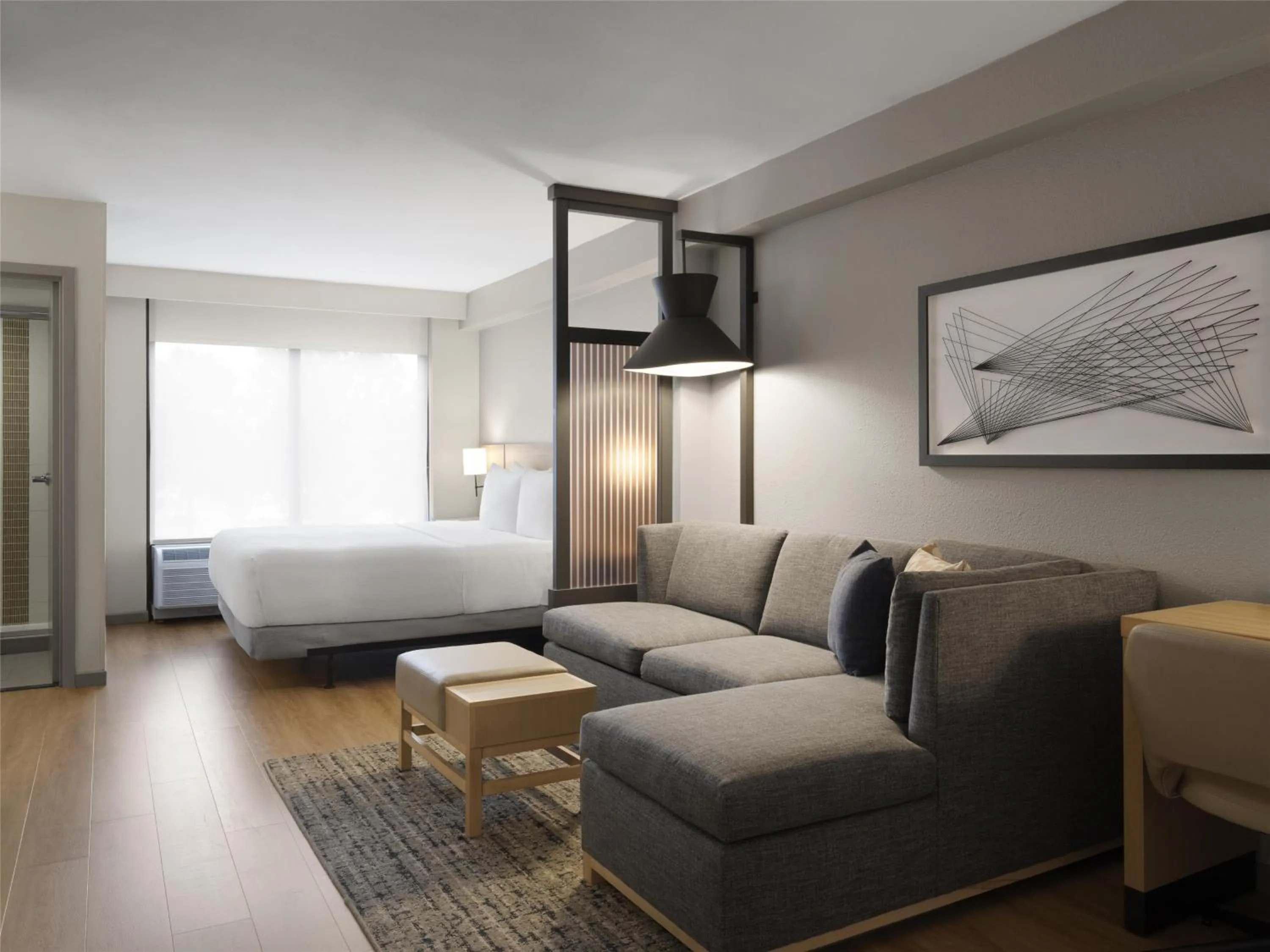 Bedroom, Bed in Hyatt Place Roanoke Airport / Valley View Mall