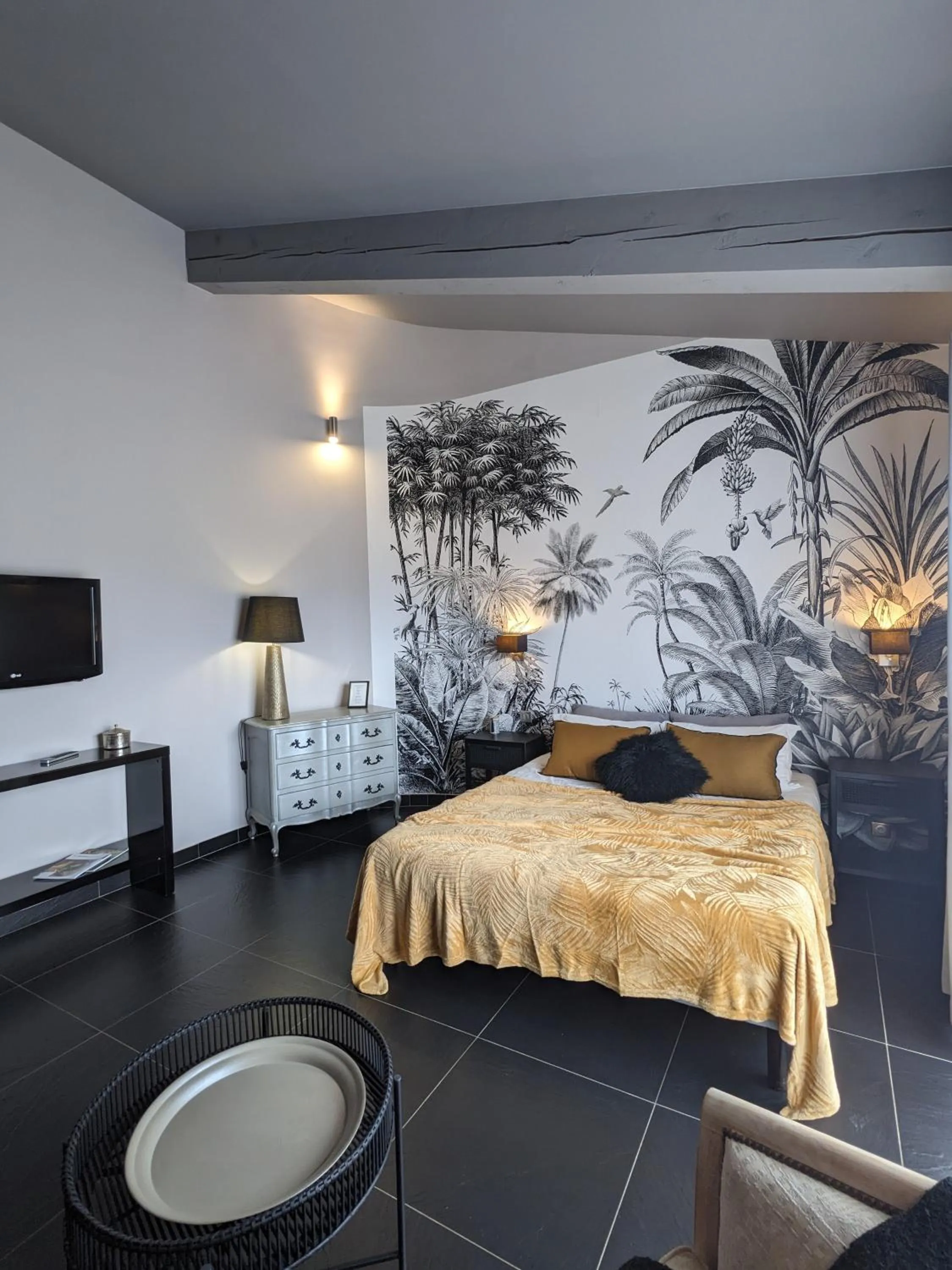 Bedroom, Bed in Le Mas Del Cavalier