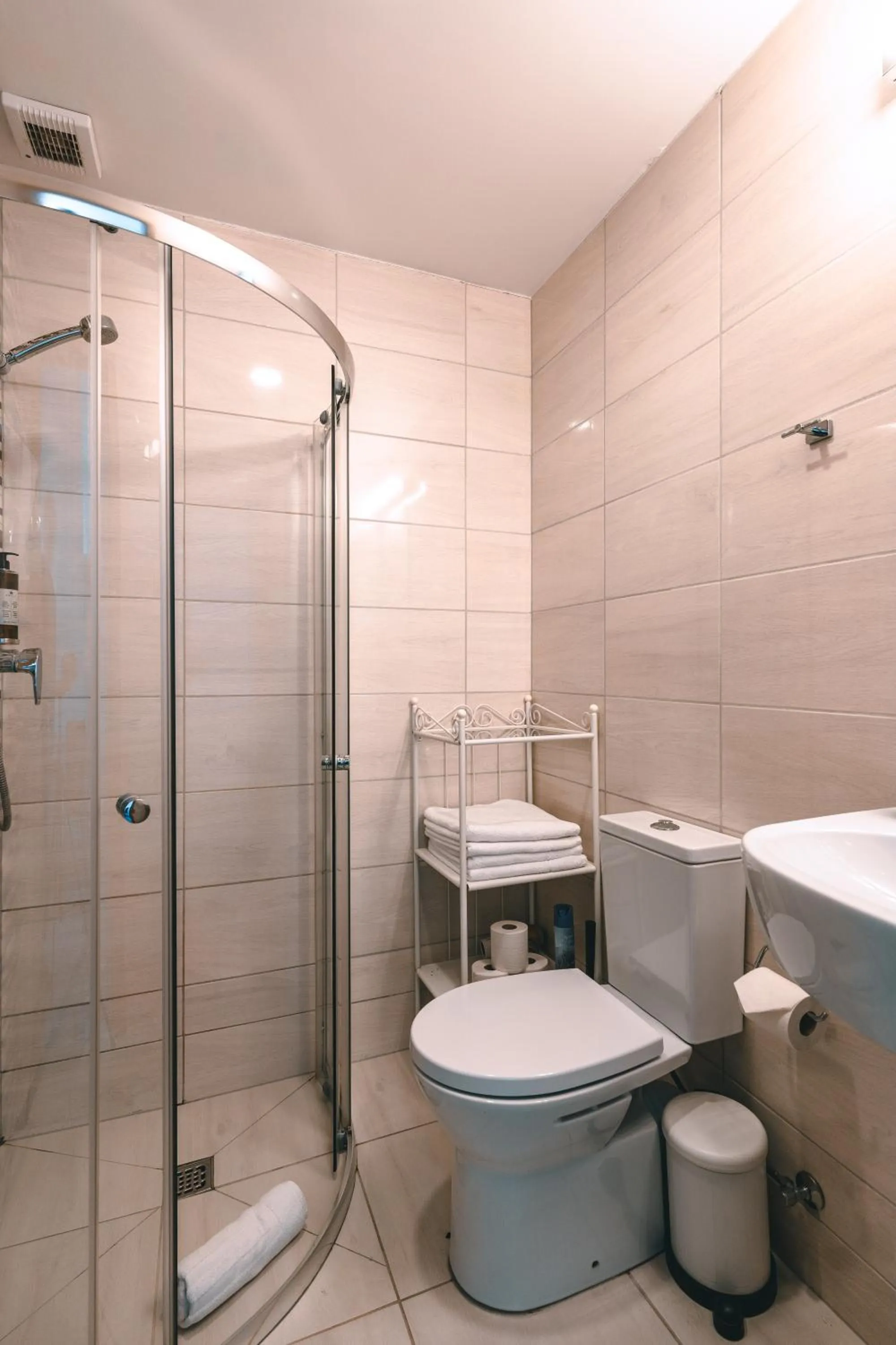 Shower in Brother House Kaunas