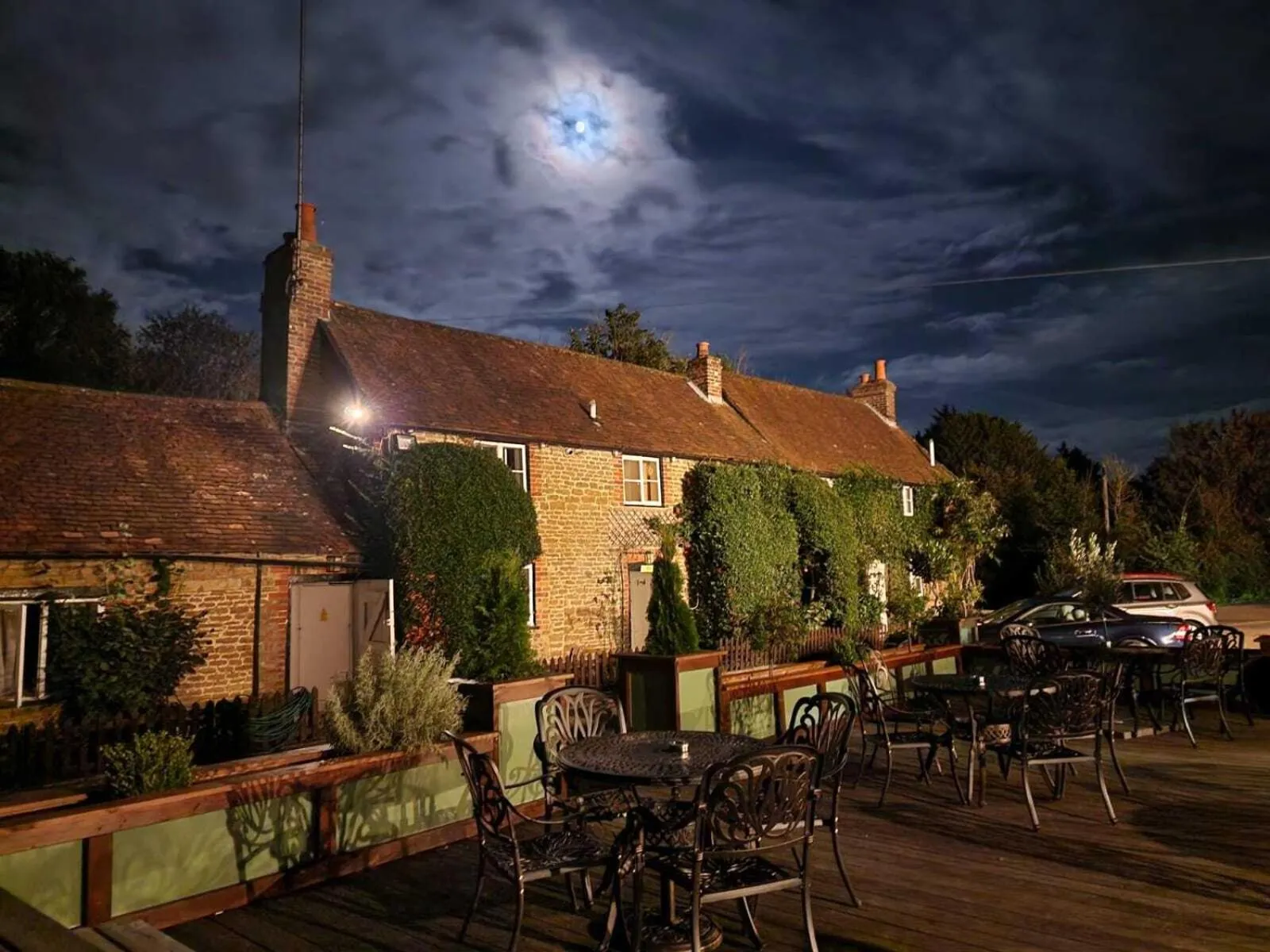Property building in The Squirrel Inn