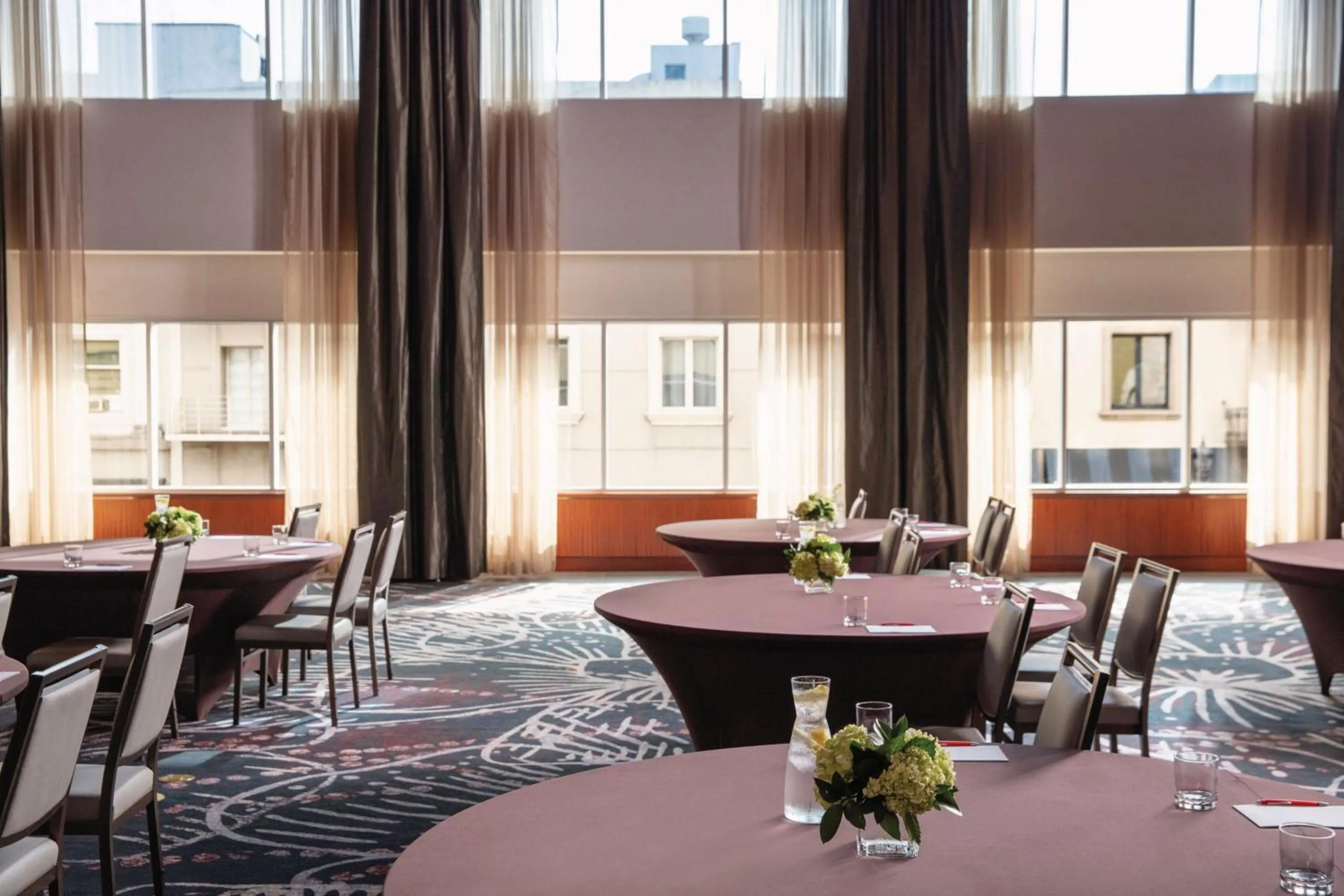 Meeting/conference room in Alma San Diego Downtown, a Tribute Portfolio Hotel