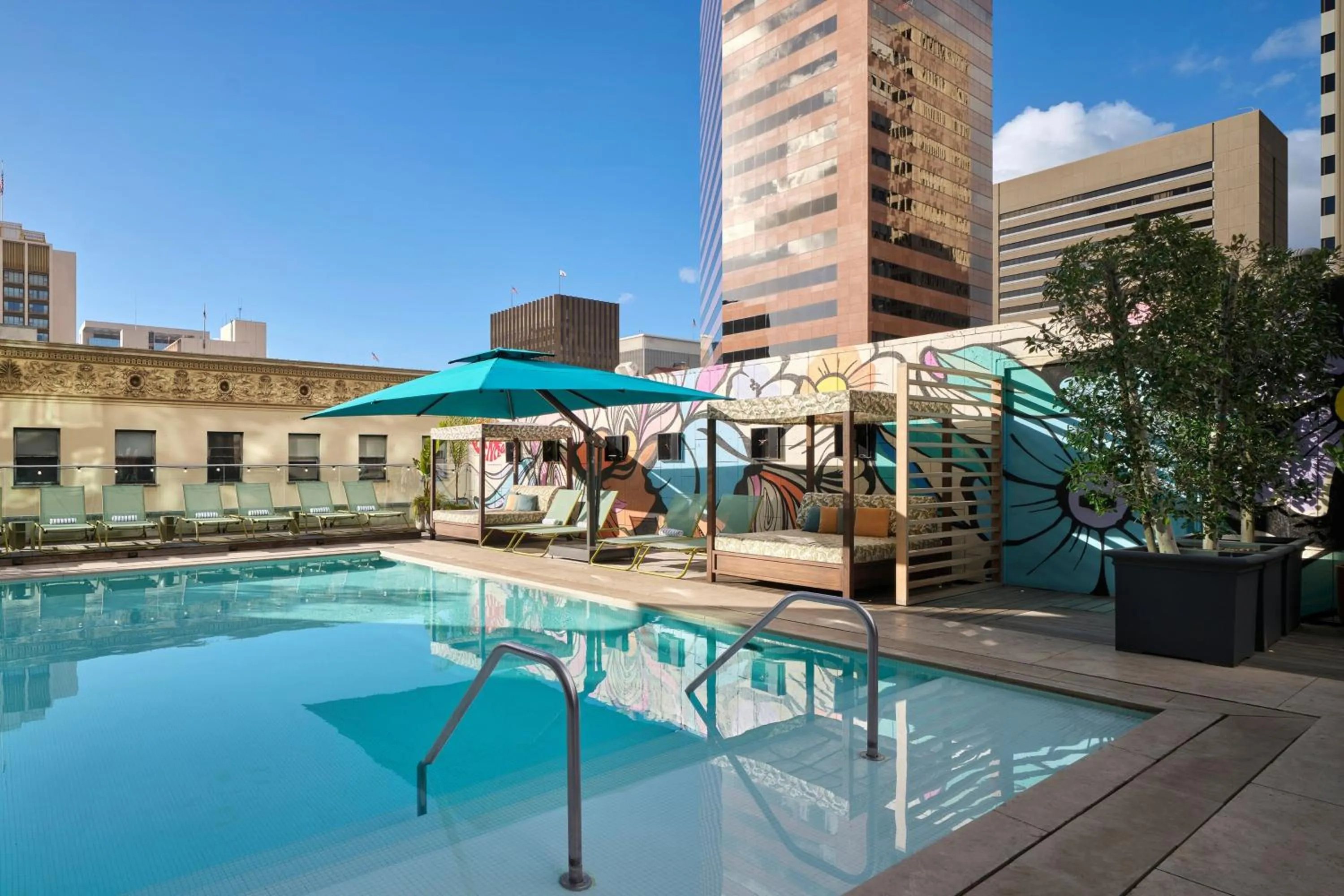 Swimming pool in Alma San Diego Downtown, a Tribute Portfolio Hotel