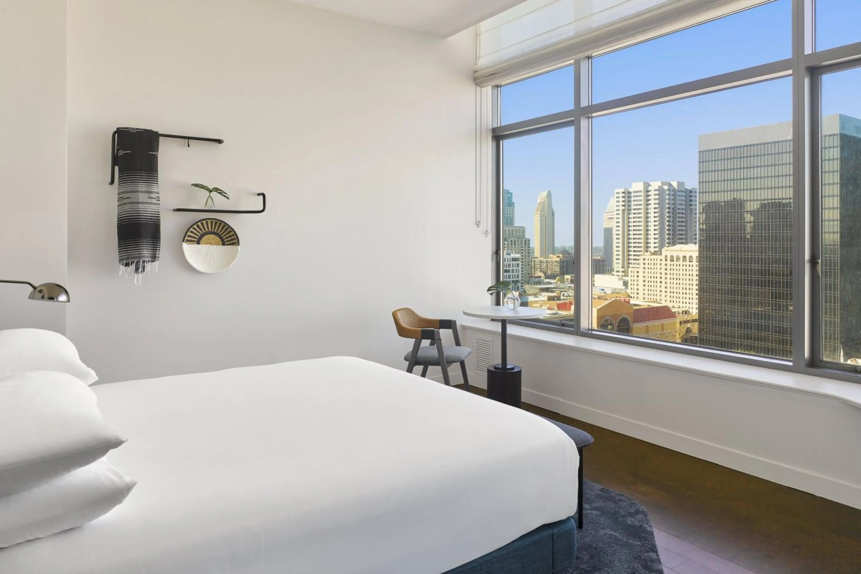 Photo of the whole room, Bed in Alma San Diego Downtown, a Tribute Portfolio Hotel