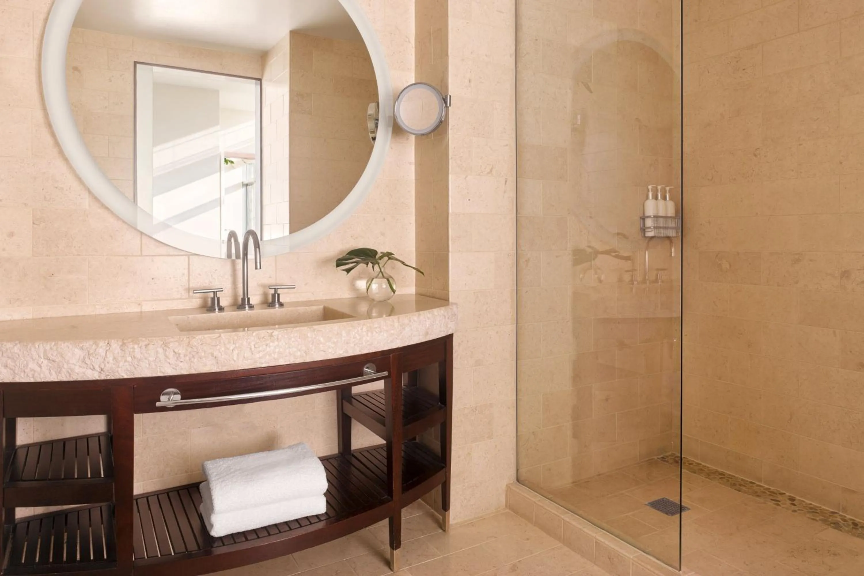 Bathroom in Alma San Diego Downtown, a Tribute Portfolio Hotel