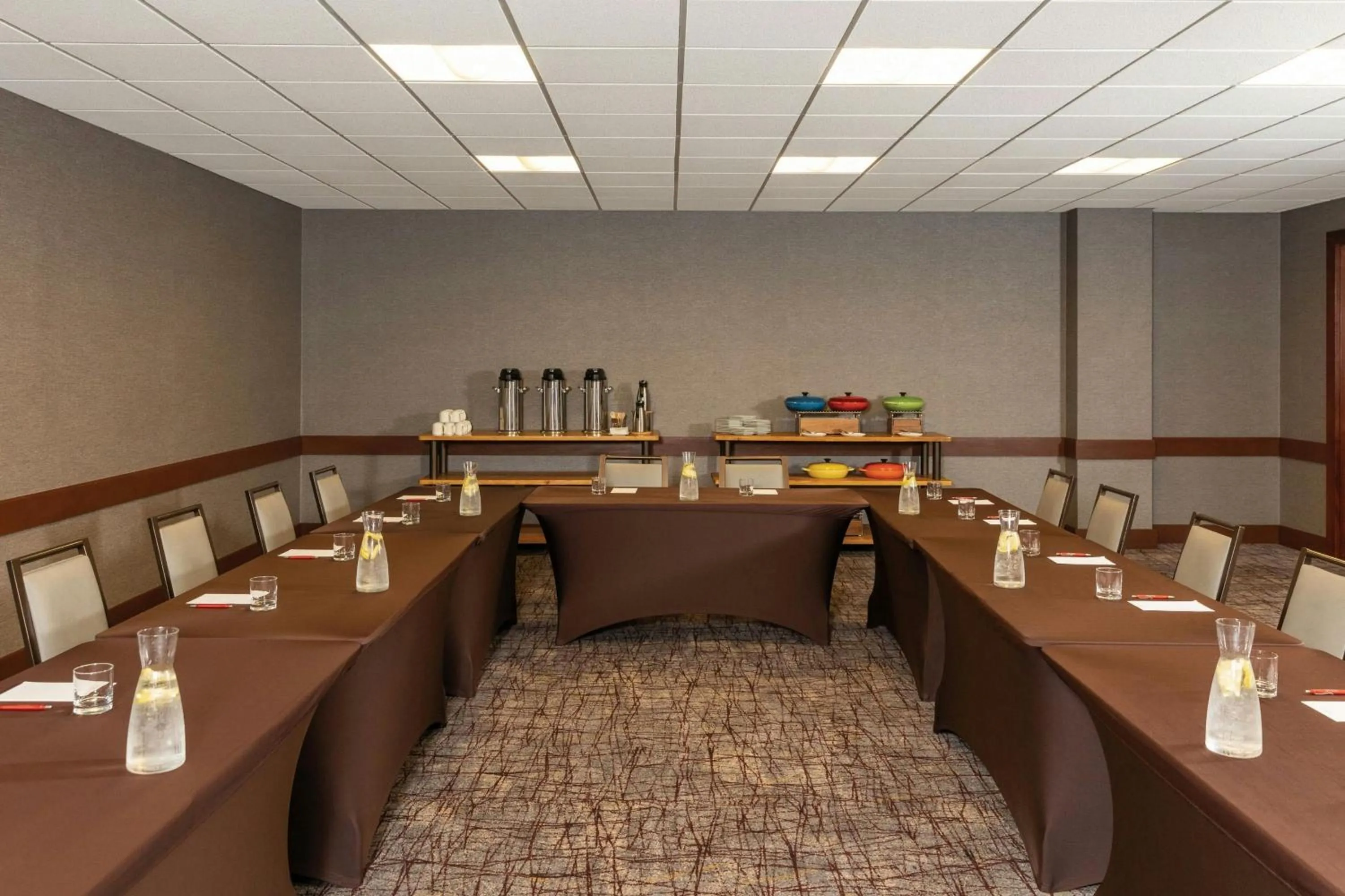 Meeting/conference room in Alma San Diego Downtown, a Tribute Portfolio Hotel