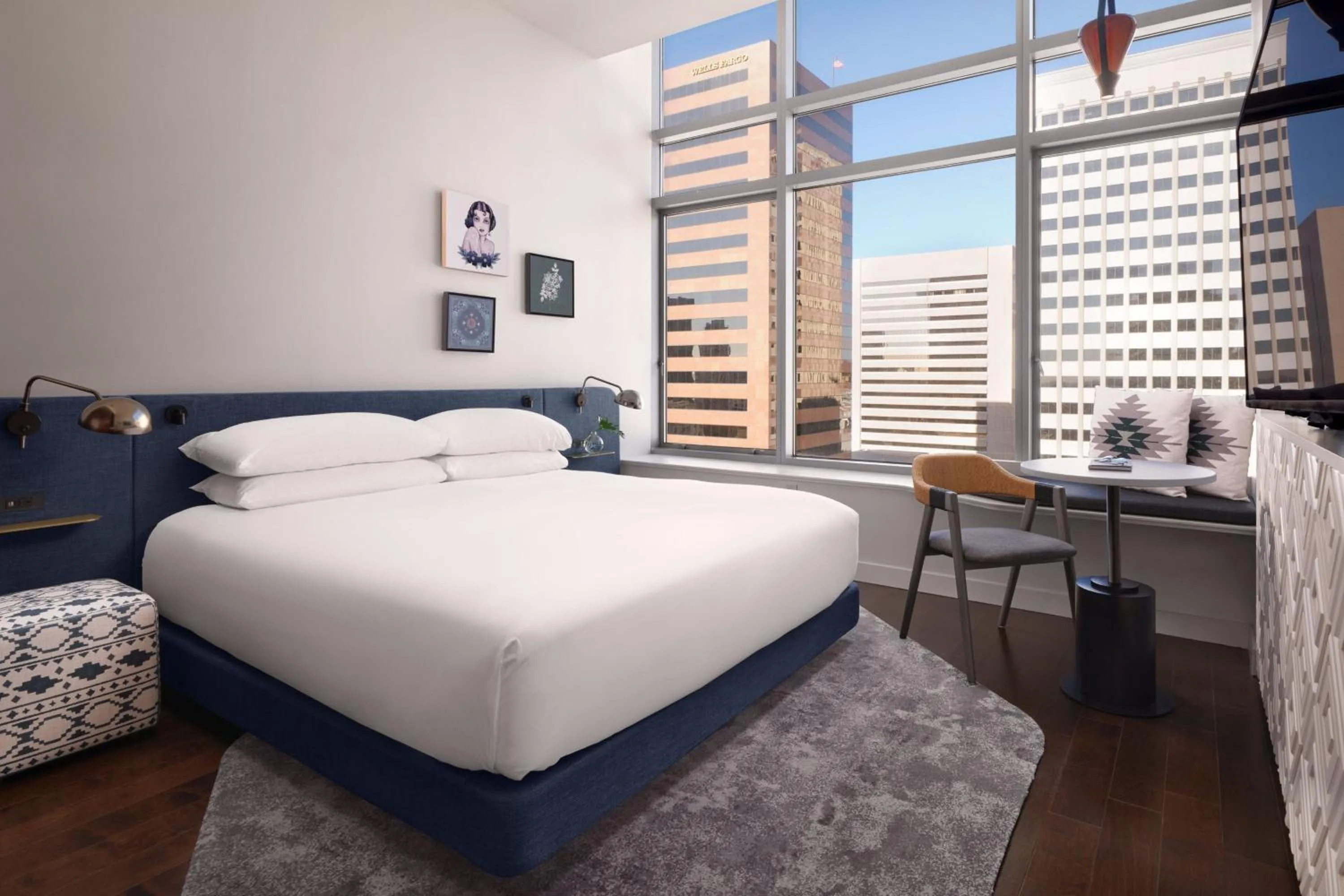 Photo of the whole room, Bed in Alma San Diego Downtown, a Tribute Portfolio Hotel