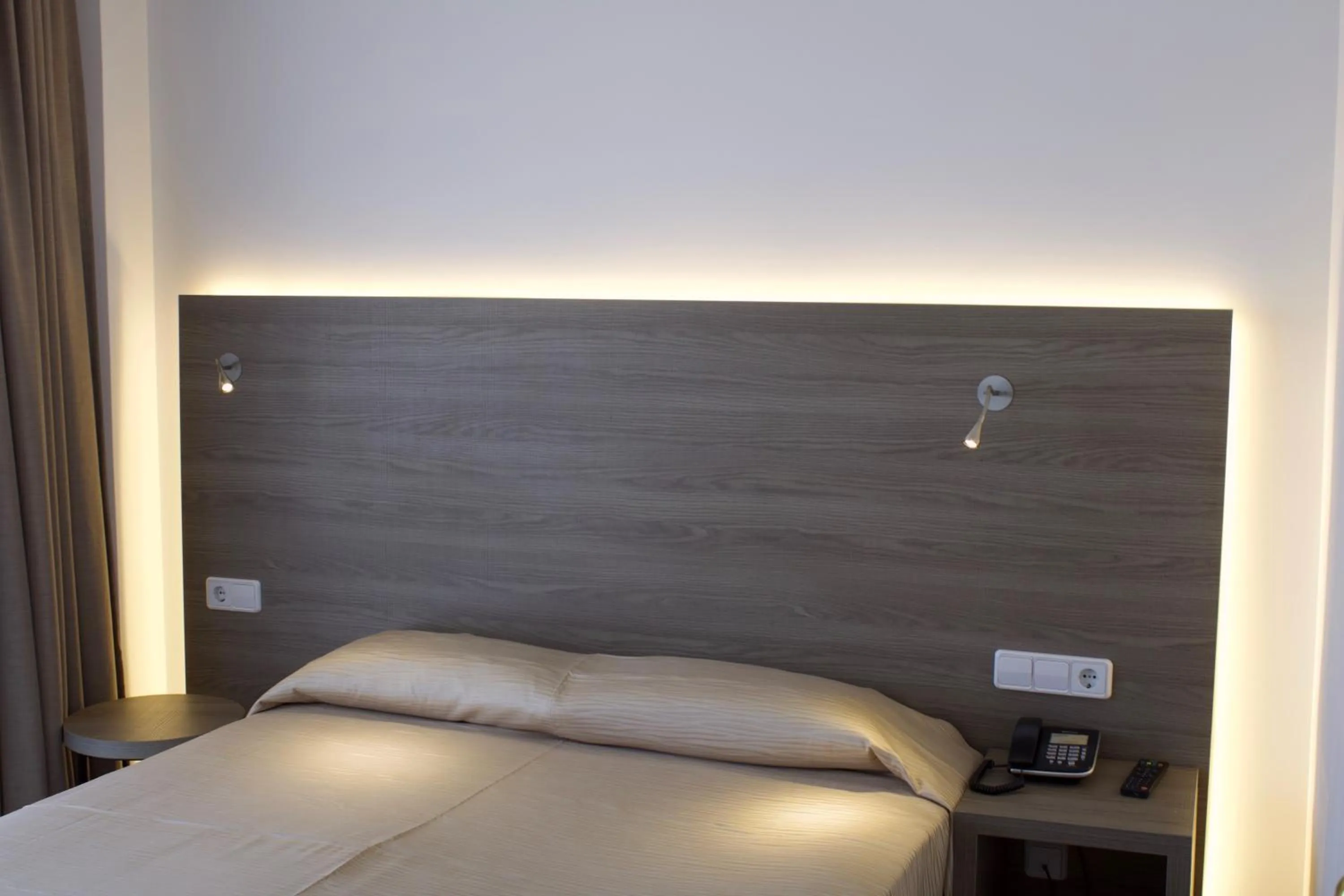 Photo of the whole room, Bed in Hotel Vista Odin