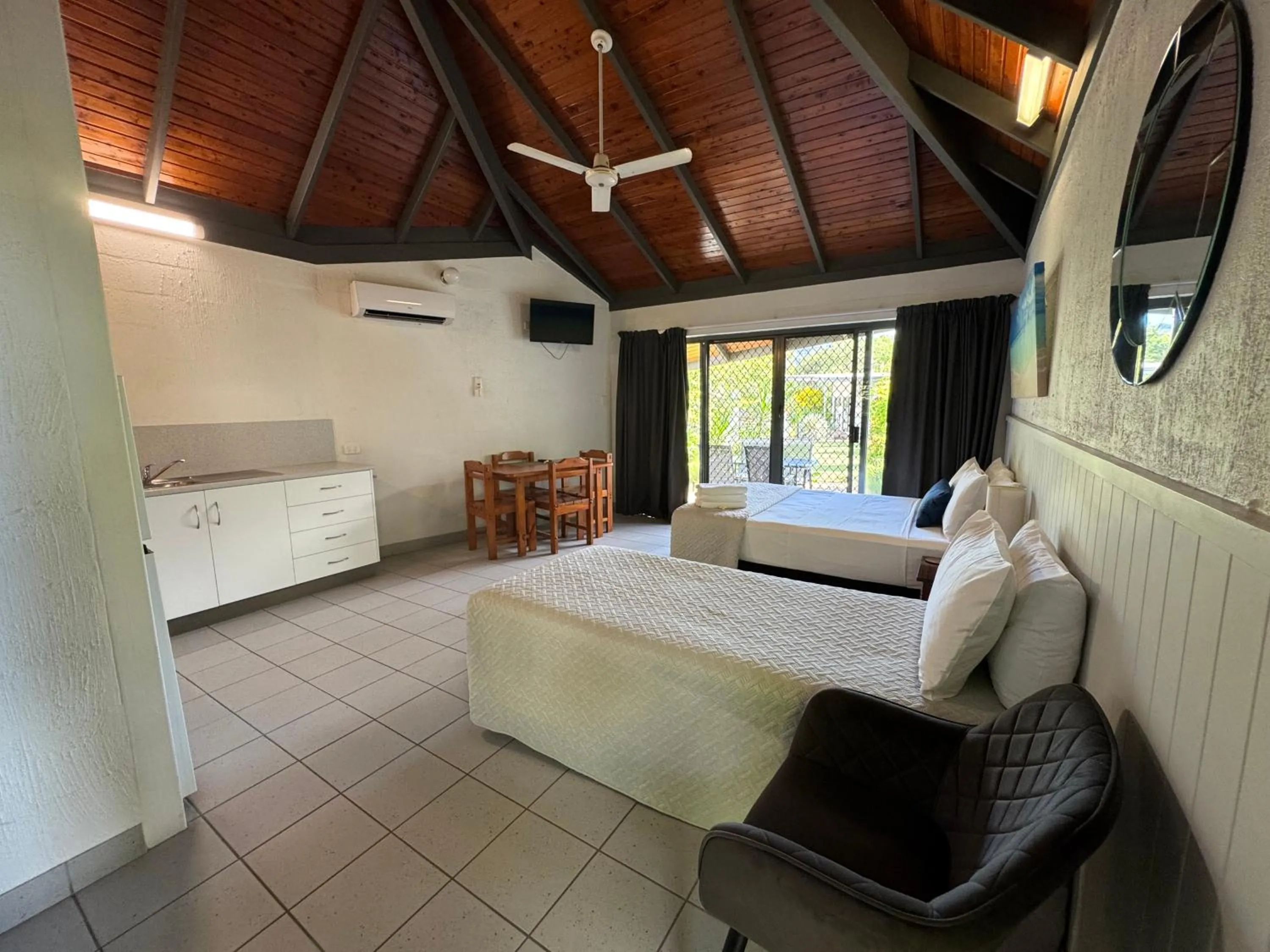 Bed in Island Leisure Resort