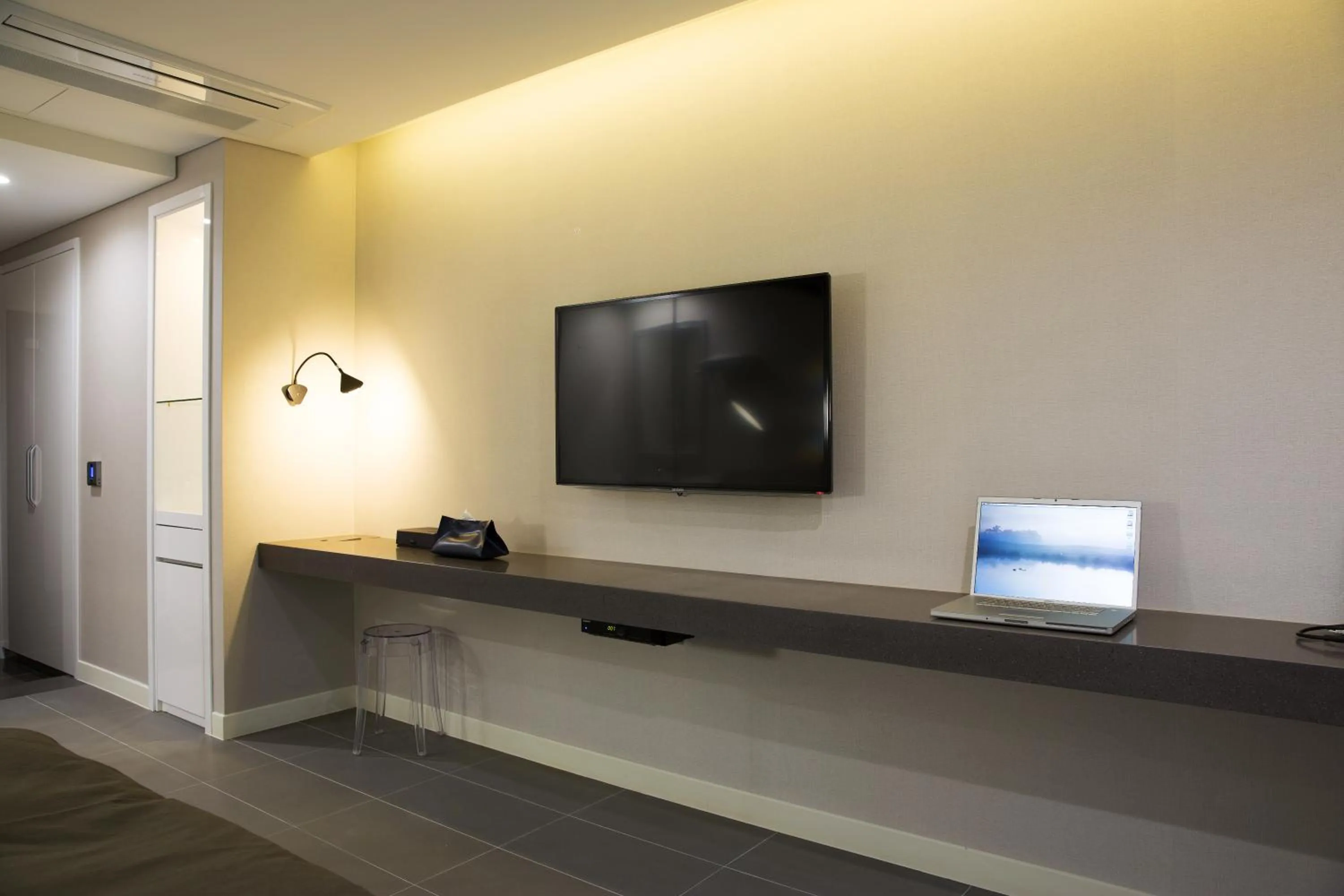 Bedroom in Hotel Mate Bundang