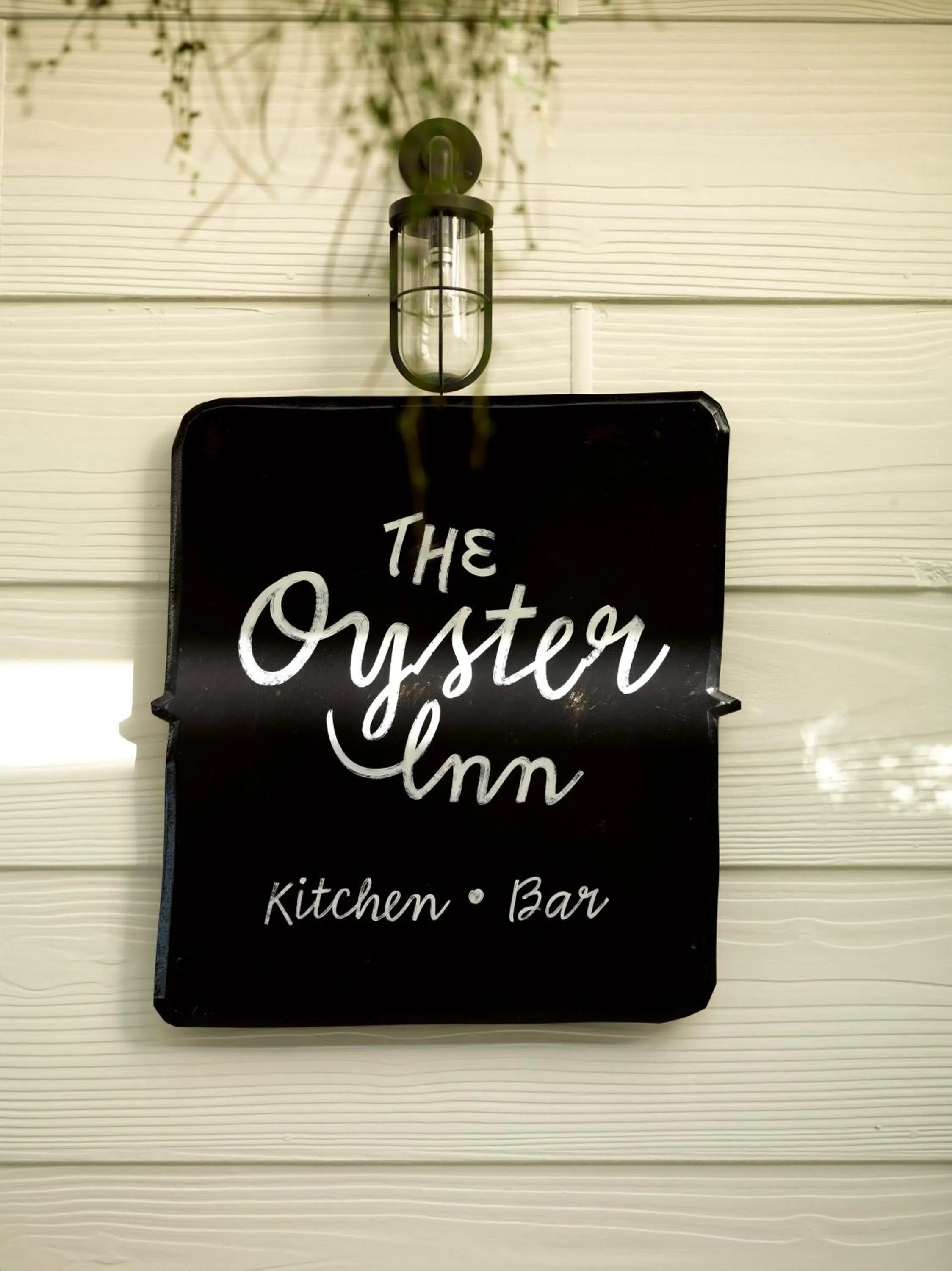 Facade/entrance in The Oyster Inn