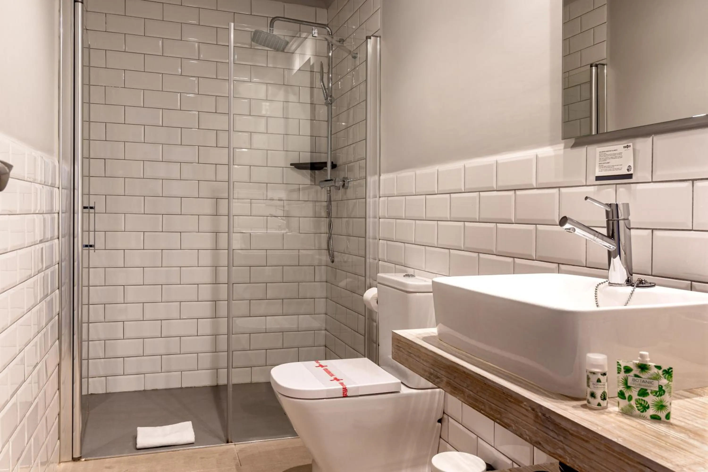 Bathroom in YOU & CO. Saler Beach Boutique