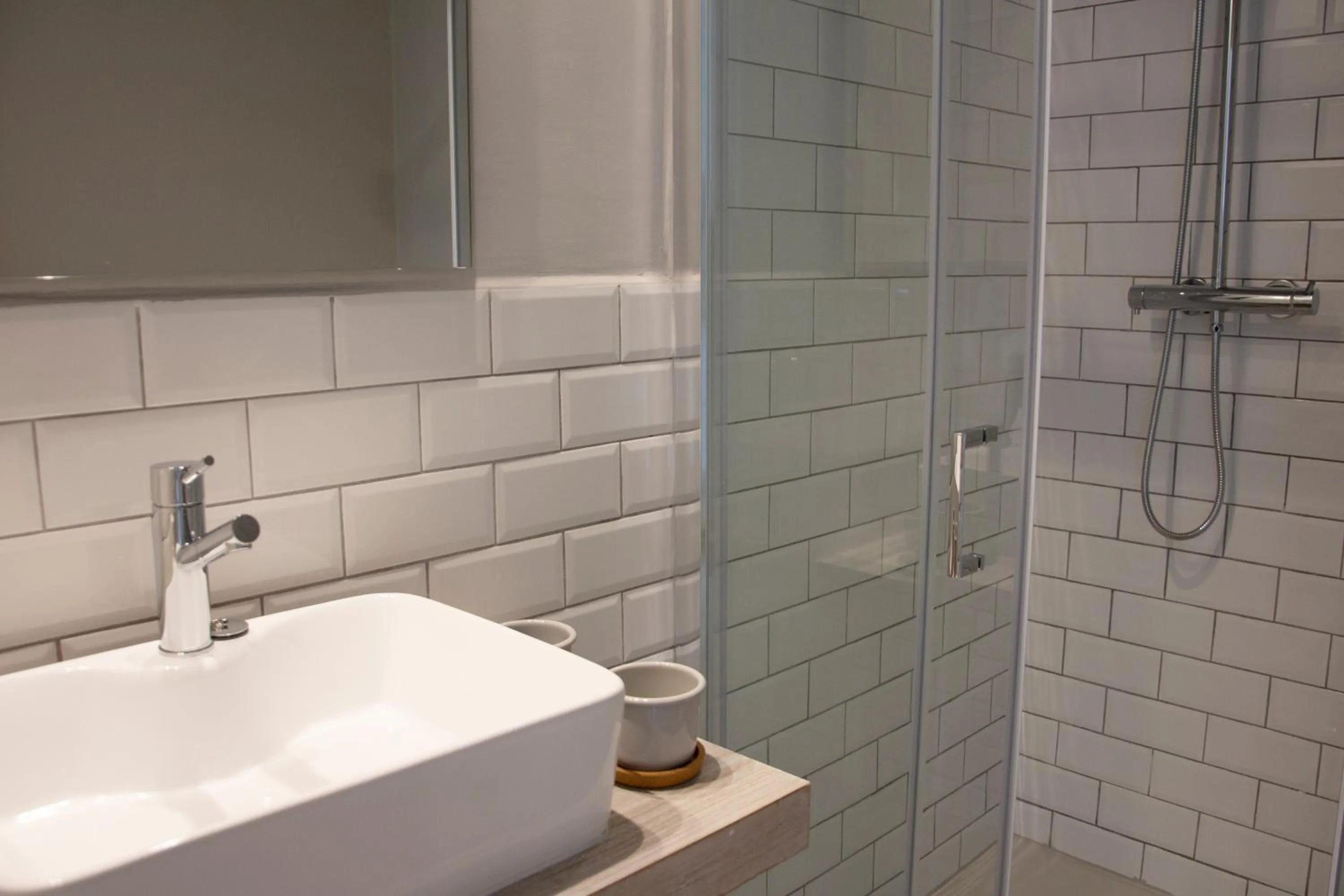 Shower in YOU & CO. Saler Beach Boutique