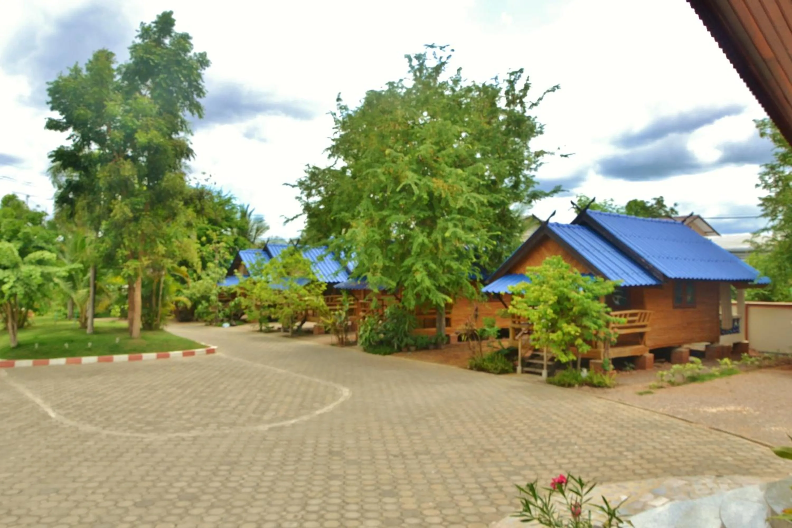 Bird's eye view in Suandarbporn Resort Mae Sot