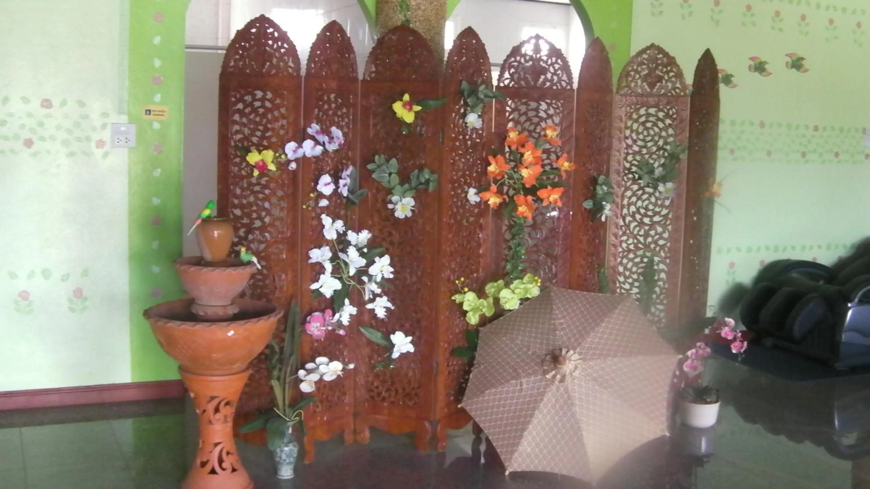 Lobby or reception in Suandarbporn Resort Mae Sot