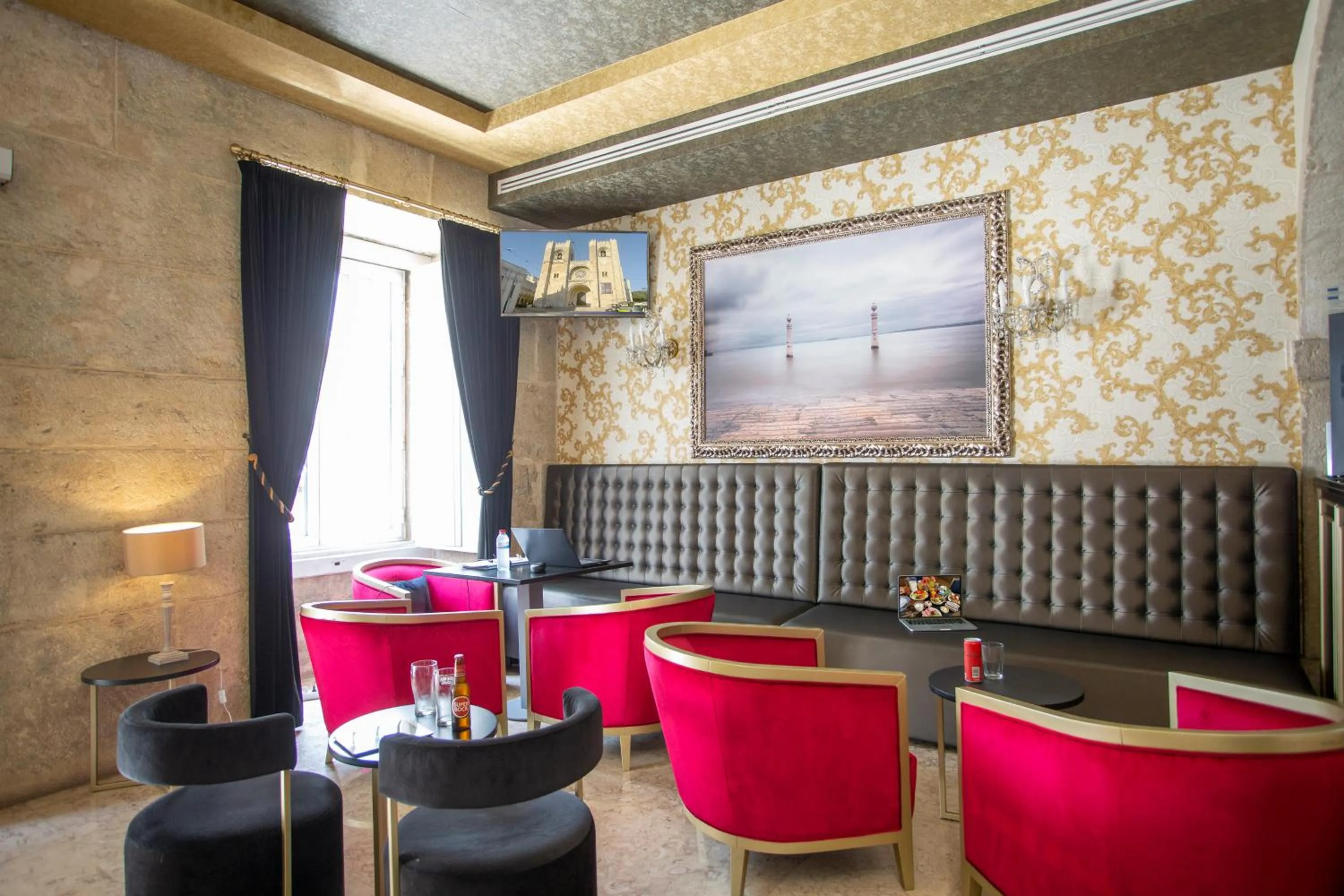 Lounge or bar in Casual Belle Epoque Lisboa