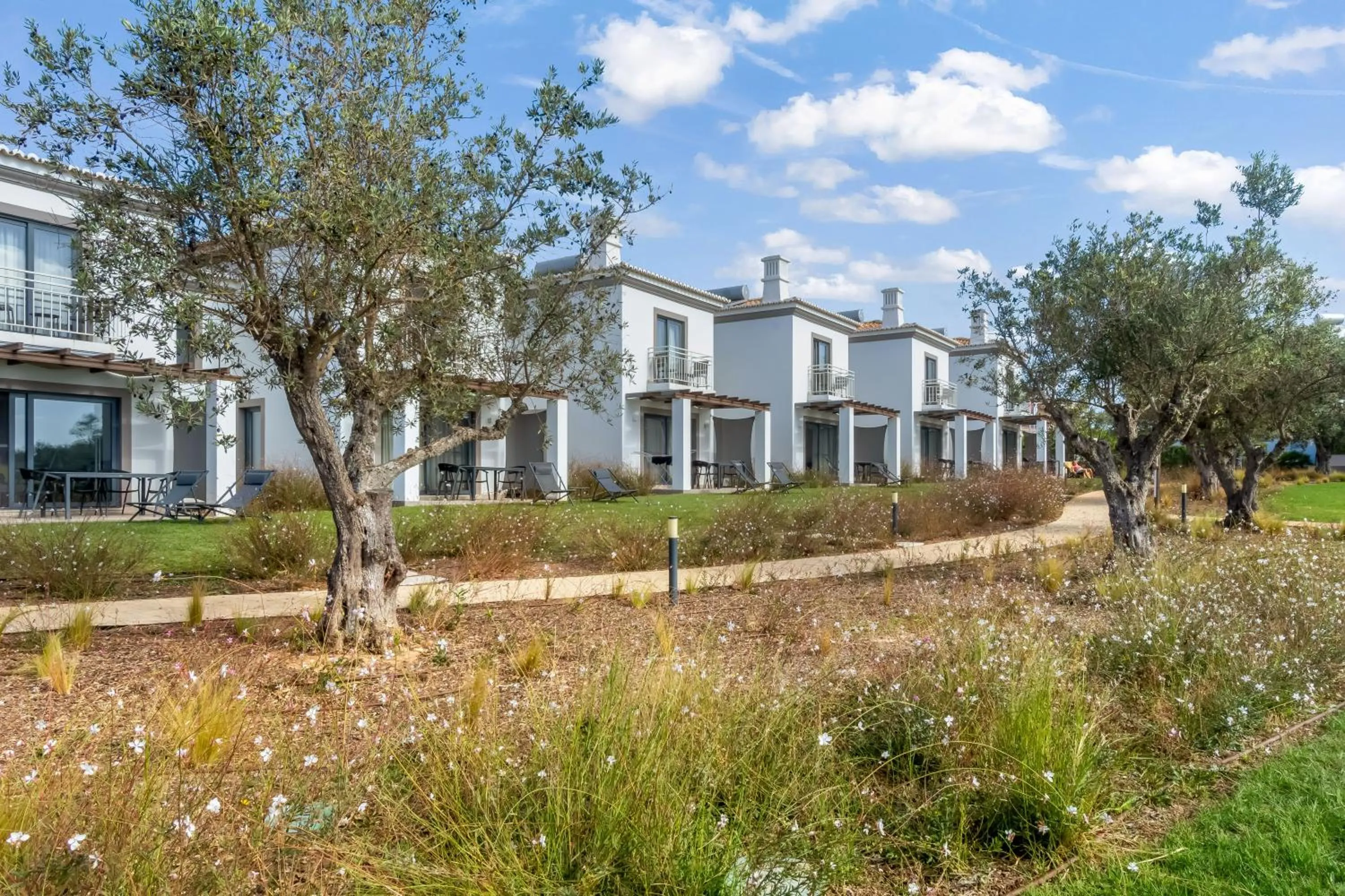 Property building in Quinta do Algarvio Village