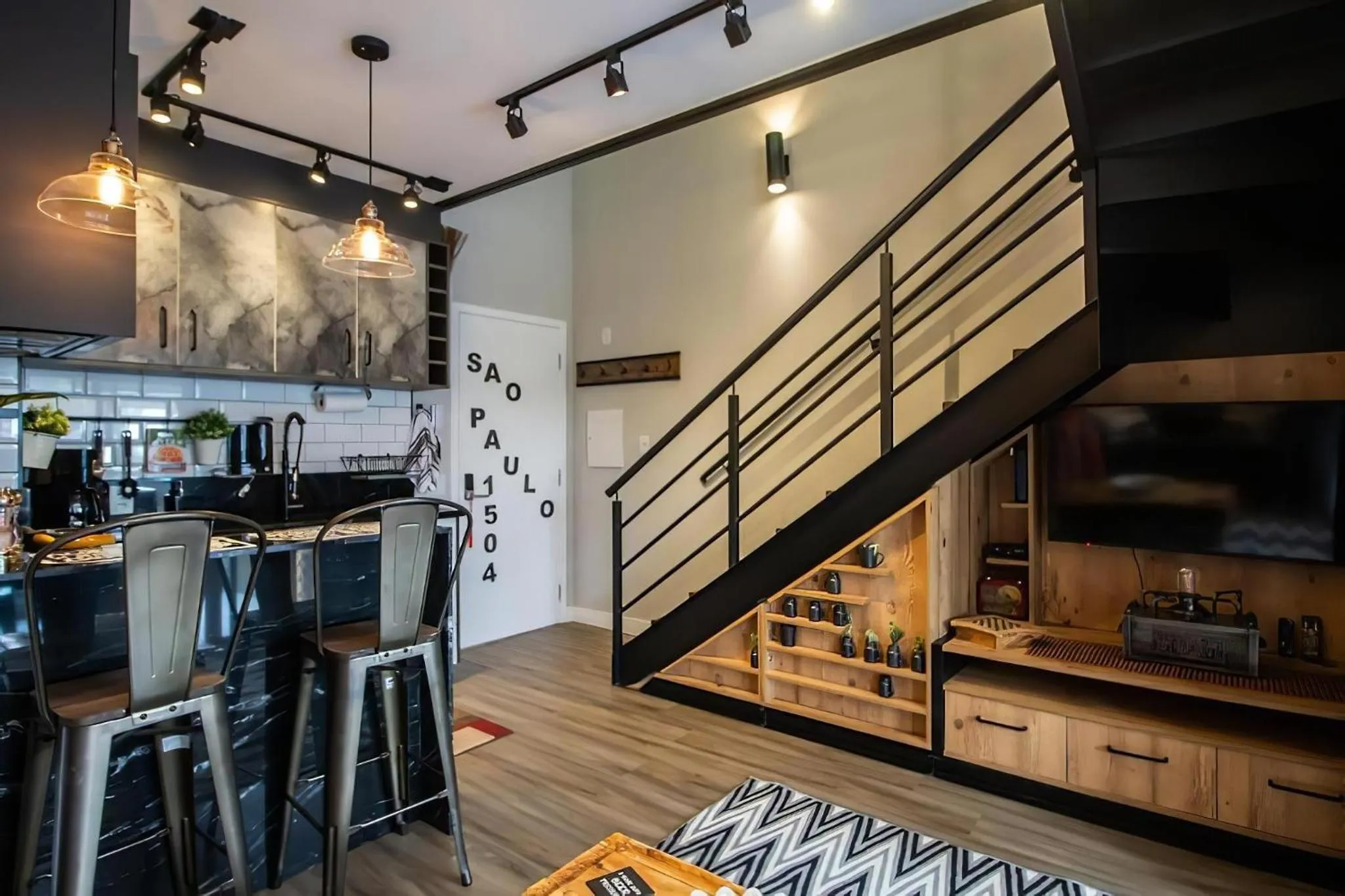 Kitchen or kitchenette in Edifício Summit Pinheiros, Aptos com Wi-Fi, Ar Condicionado, Varanda, Piscina, Academia e Estacionamento, Próximo ao Metrô