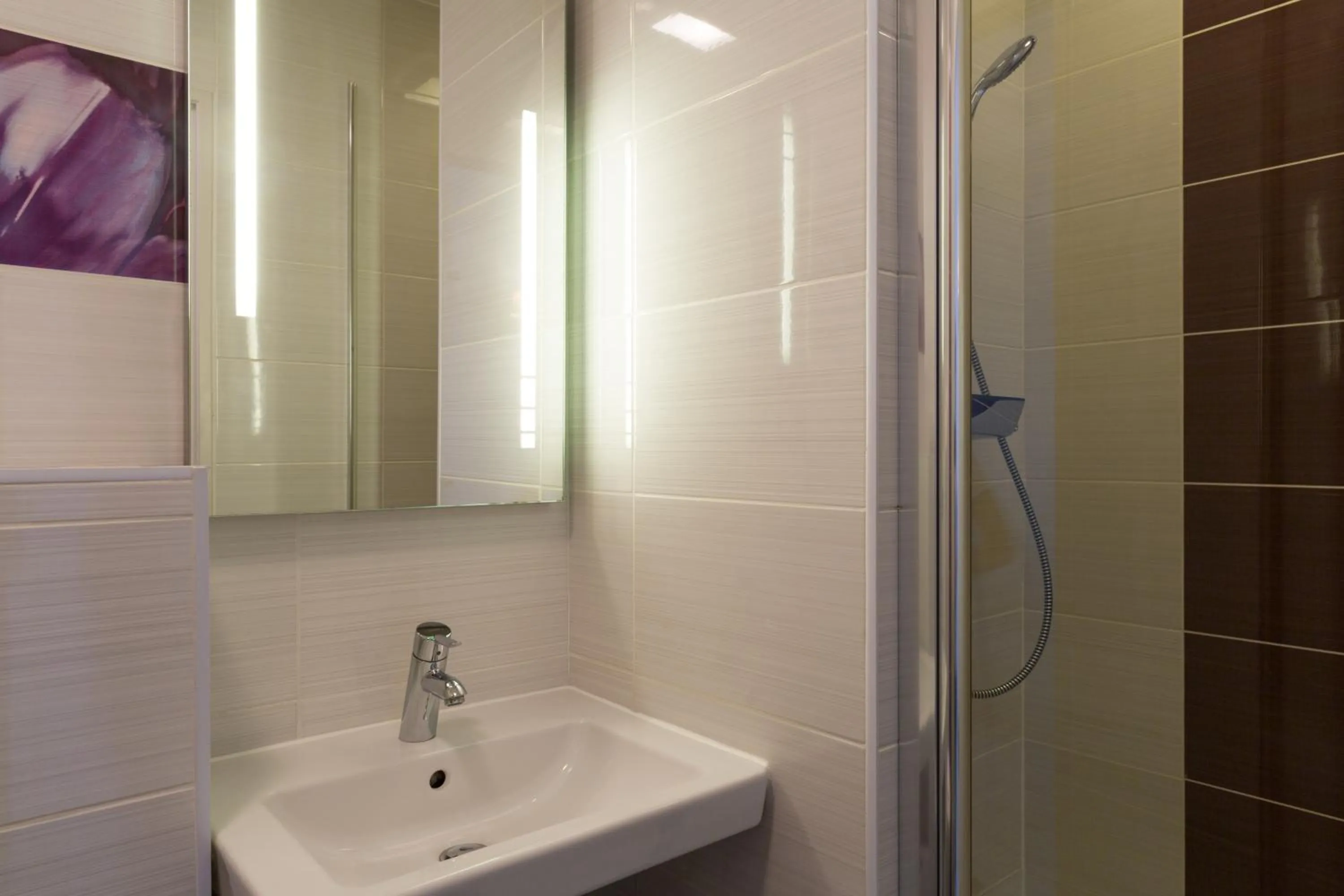 Standard Double or Twin Room in The Originals Boutique, Hôtel Les Poèmes de Chartres