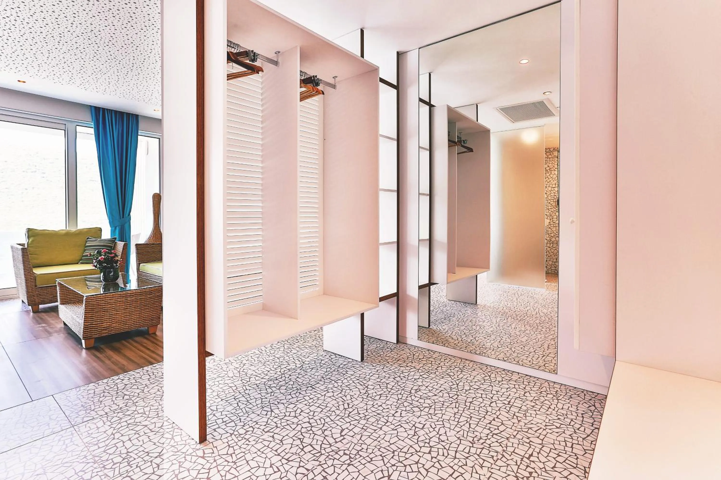 Living room, Bed in Carine Hotel Kumbor Superior