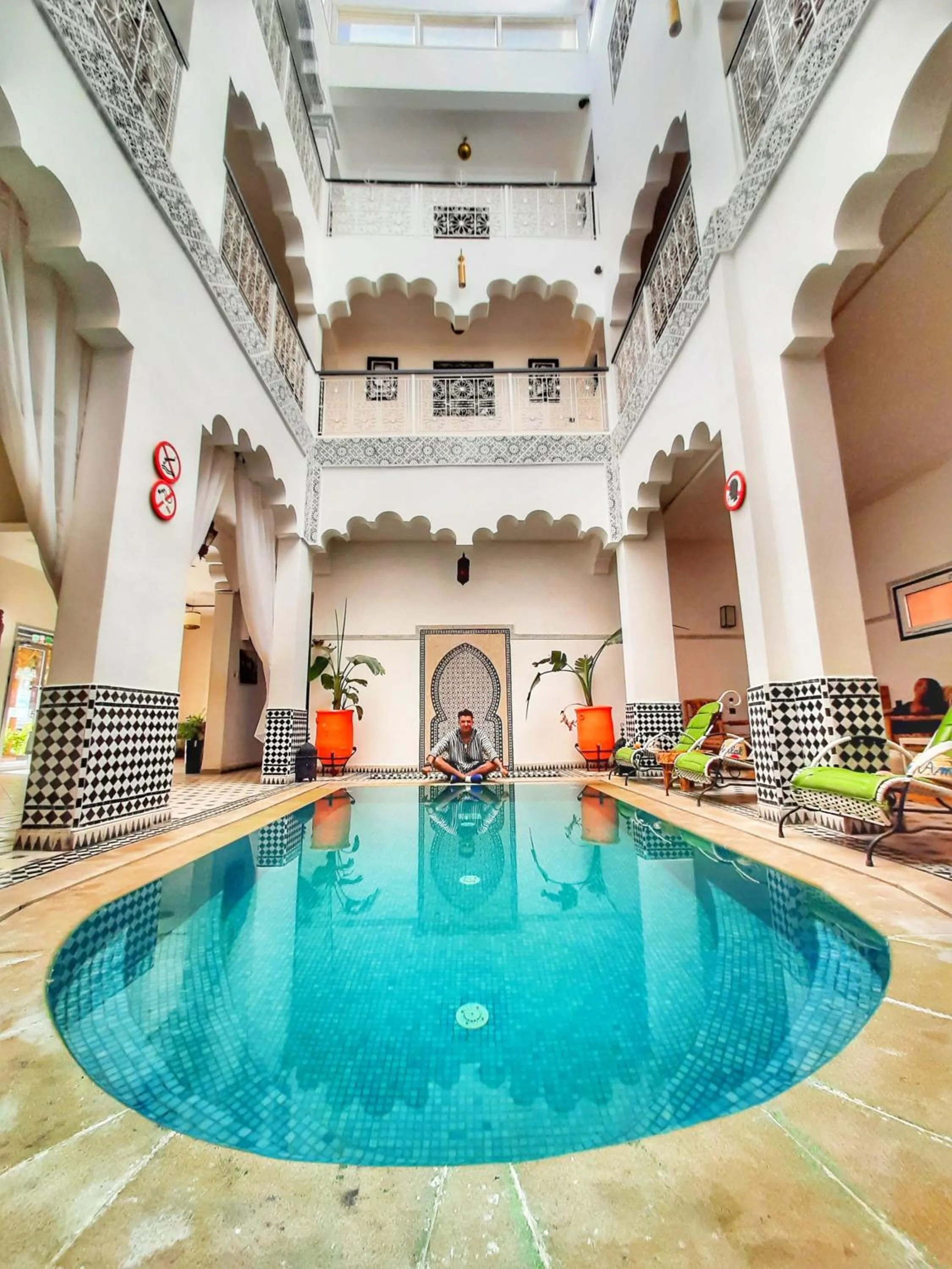 Swimming pool in Hotel Riad Amlal