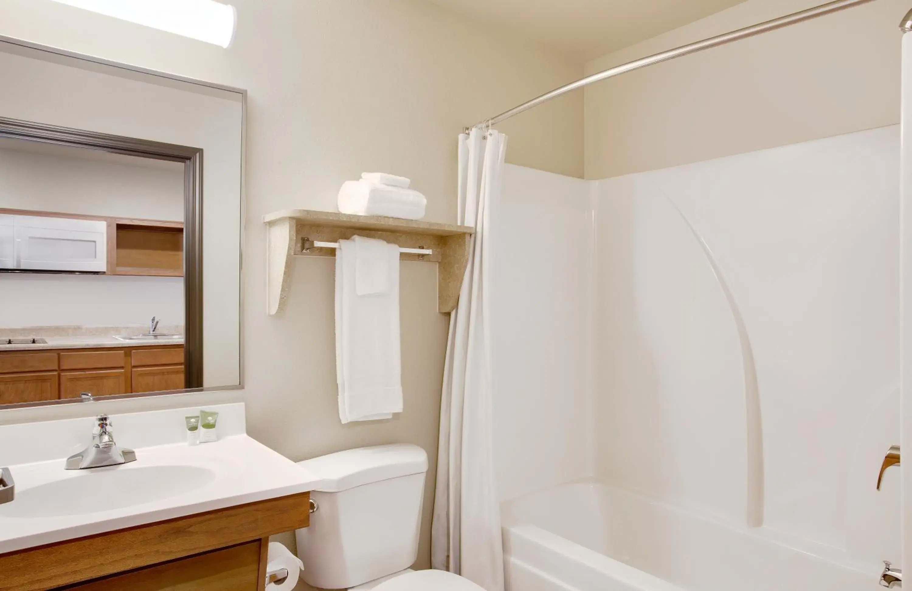 Queen Suite - Smoking in WoodSpring Suites Washington DC Andrews AFB Queen Suite - Smoking in WoodSpring Suites Washington DC Andrews AFB