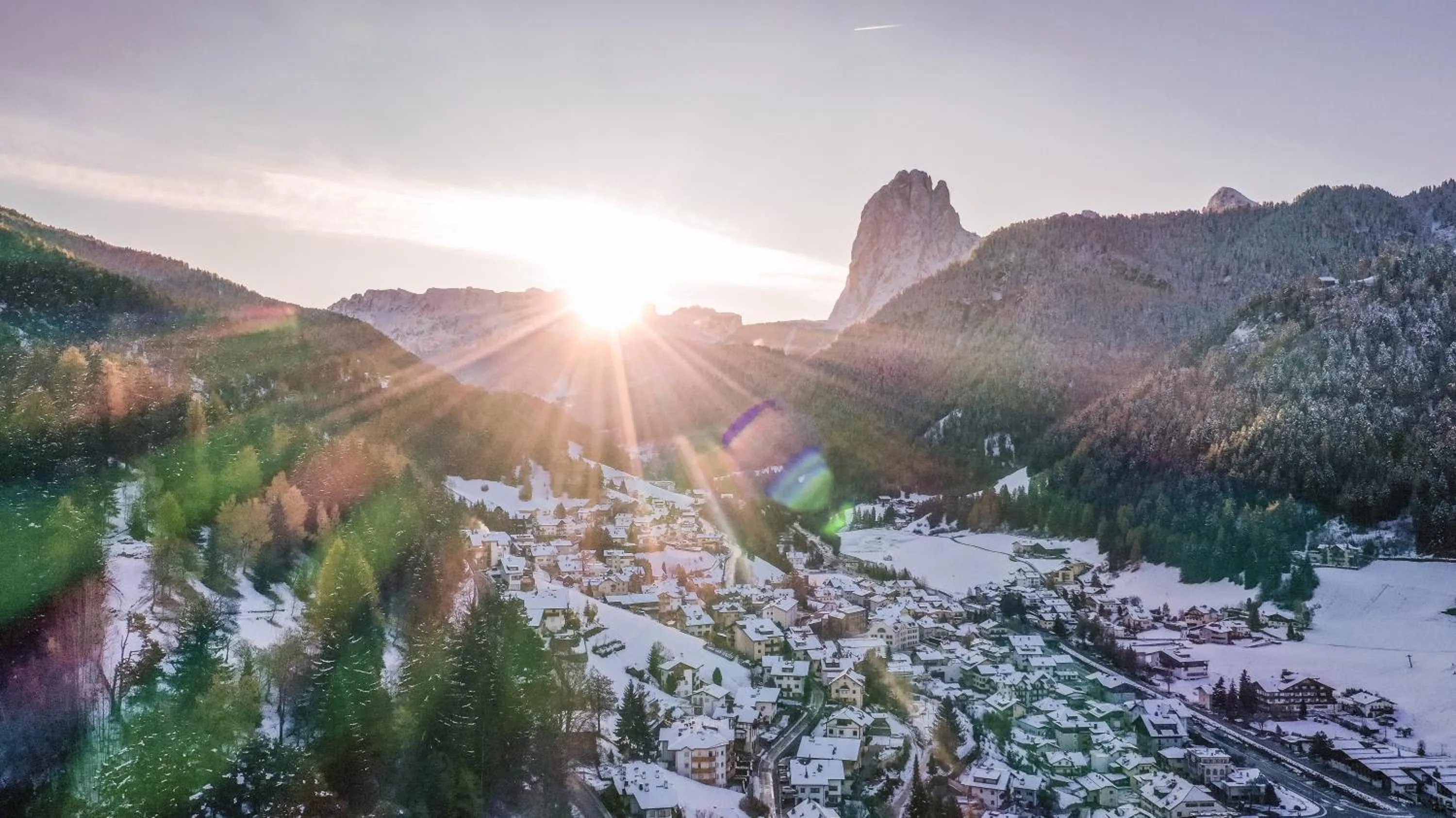 Bird's eye view in AppartChalet LA RONDULA - 100m from Seceda
