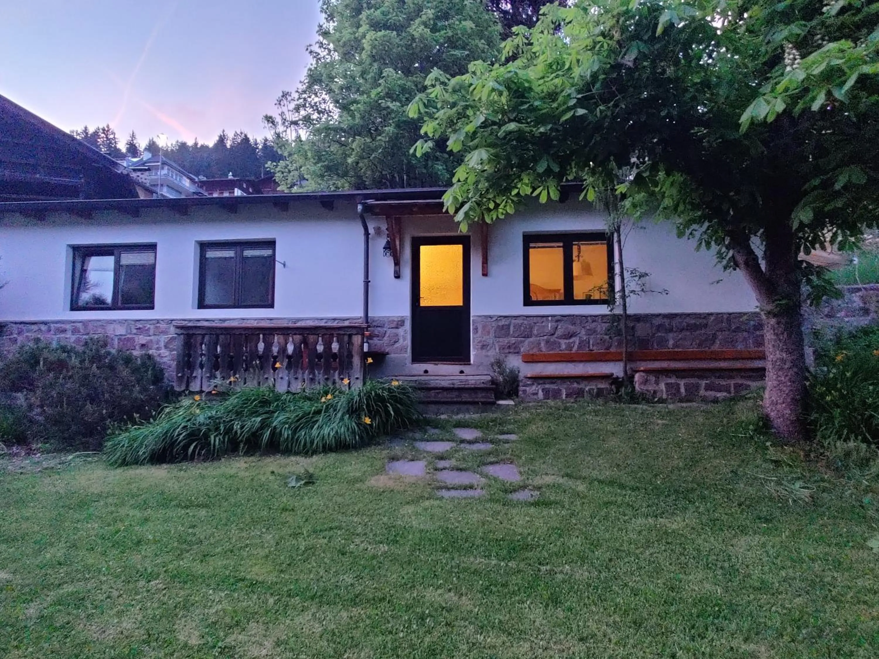 Facade/entrance in AppartChalet LA RONDULA - 100m from Seceda