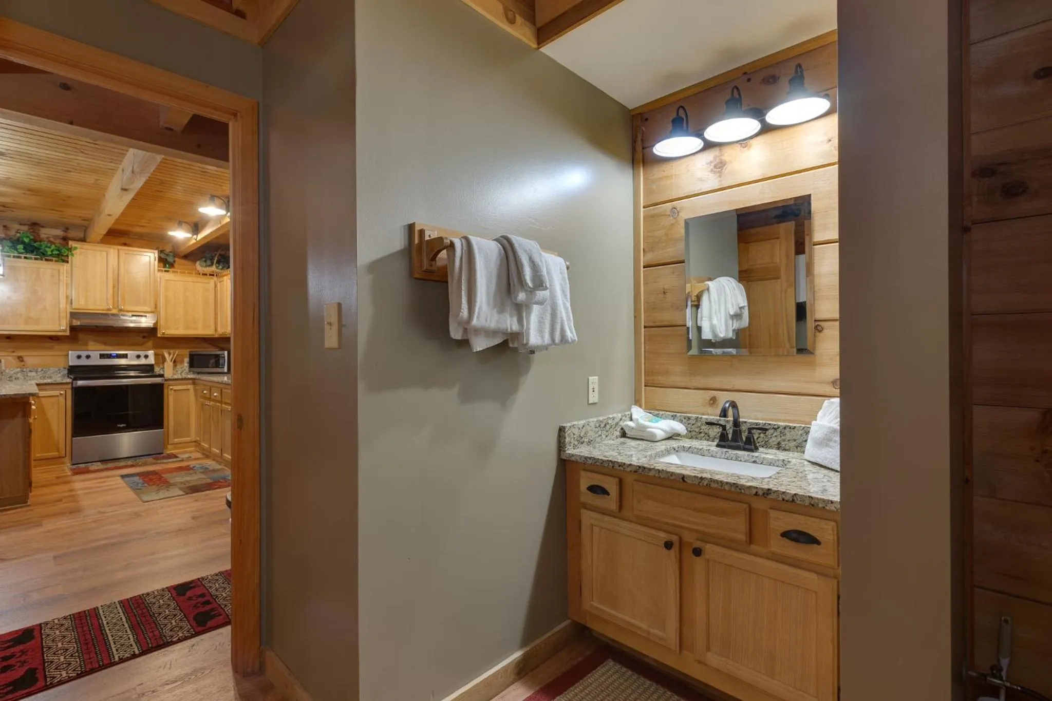 Kitchen or kitchenette in Above Ole Smokys Clouds