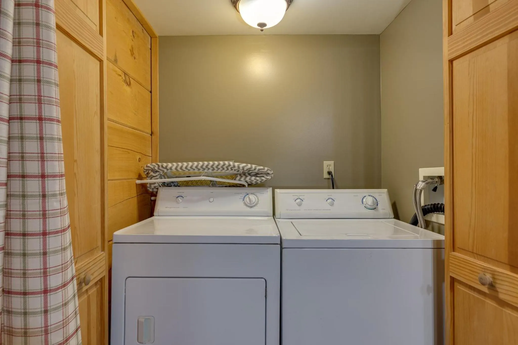 Kitchen or kitchenette in Above Ole Smokys Clouds