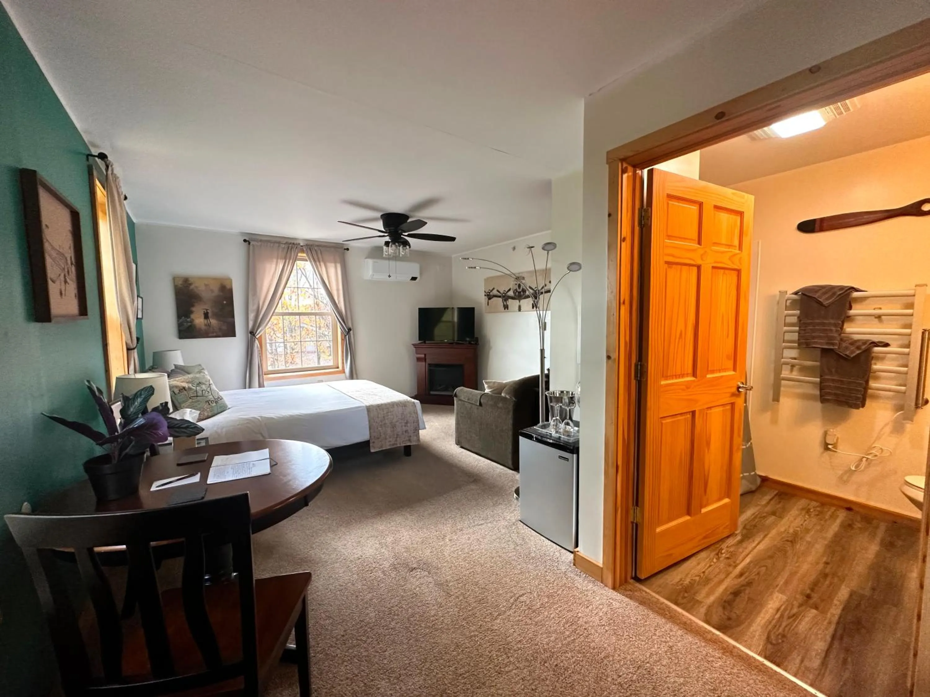 Bed in Deer Creek Winery at Brooks Estate