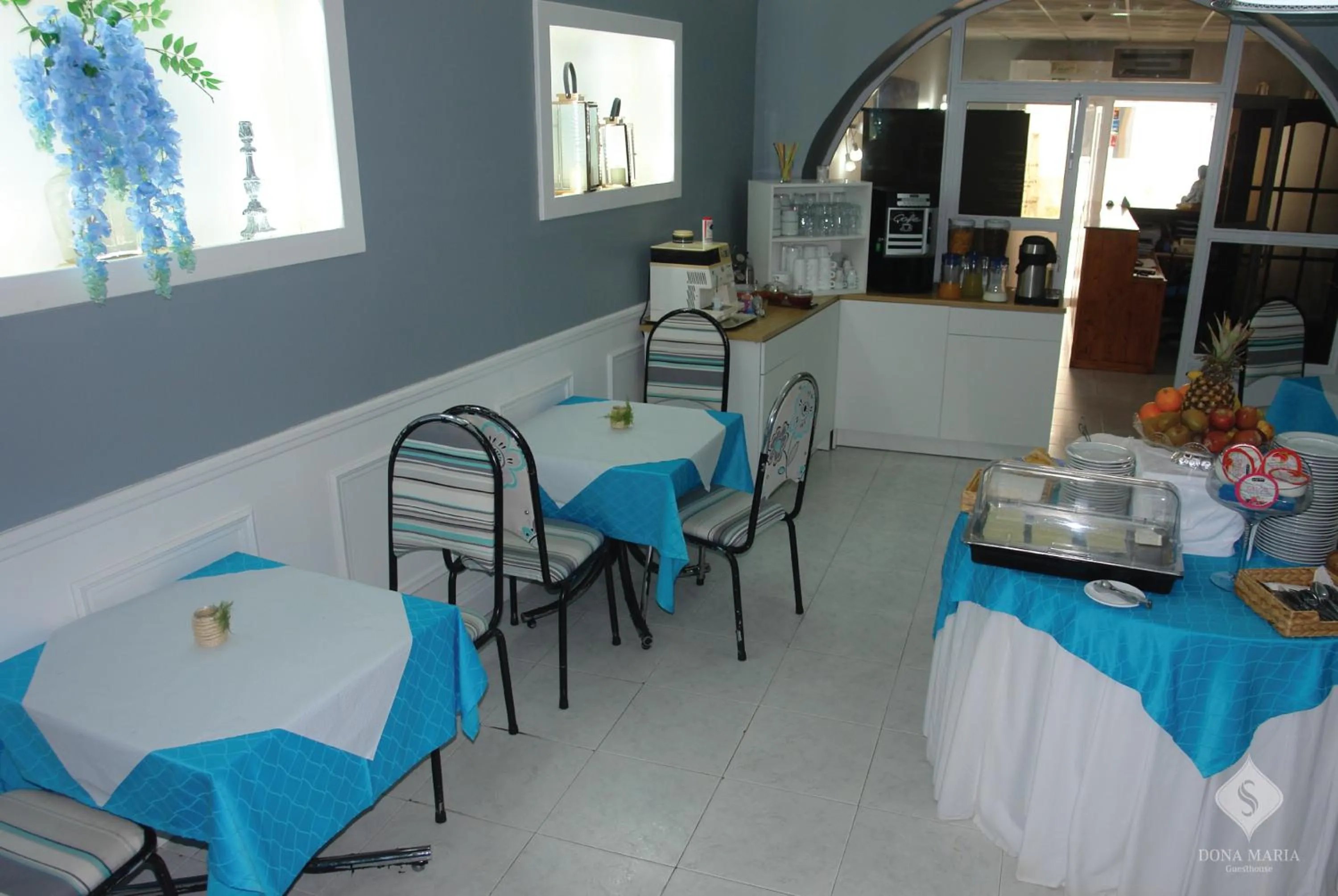 Dining area in Dona Maria