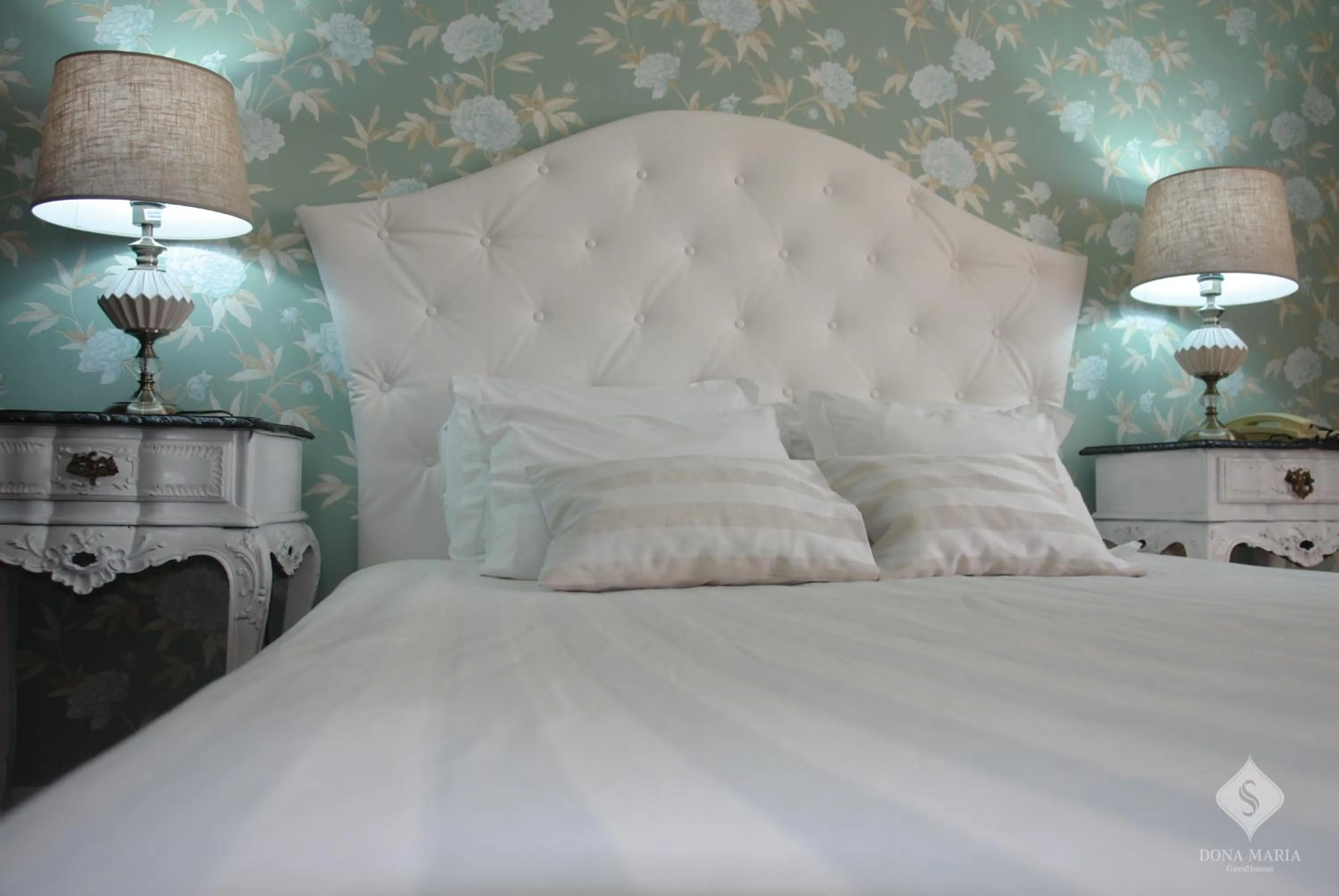 Bedroom, Bed in Dona Maria