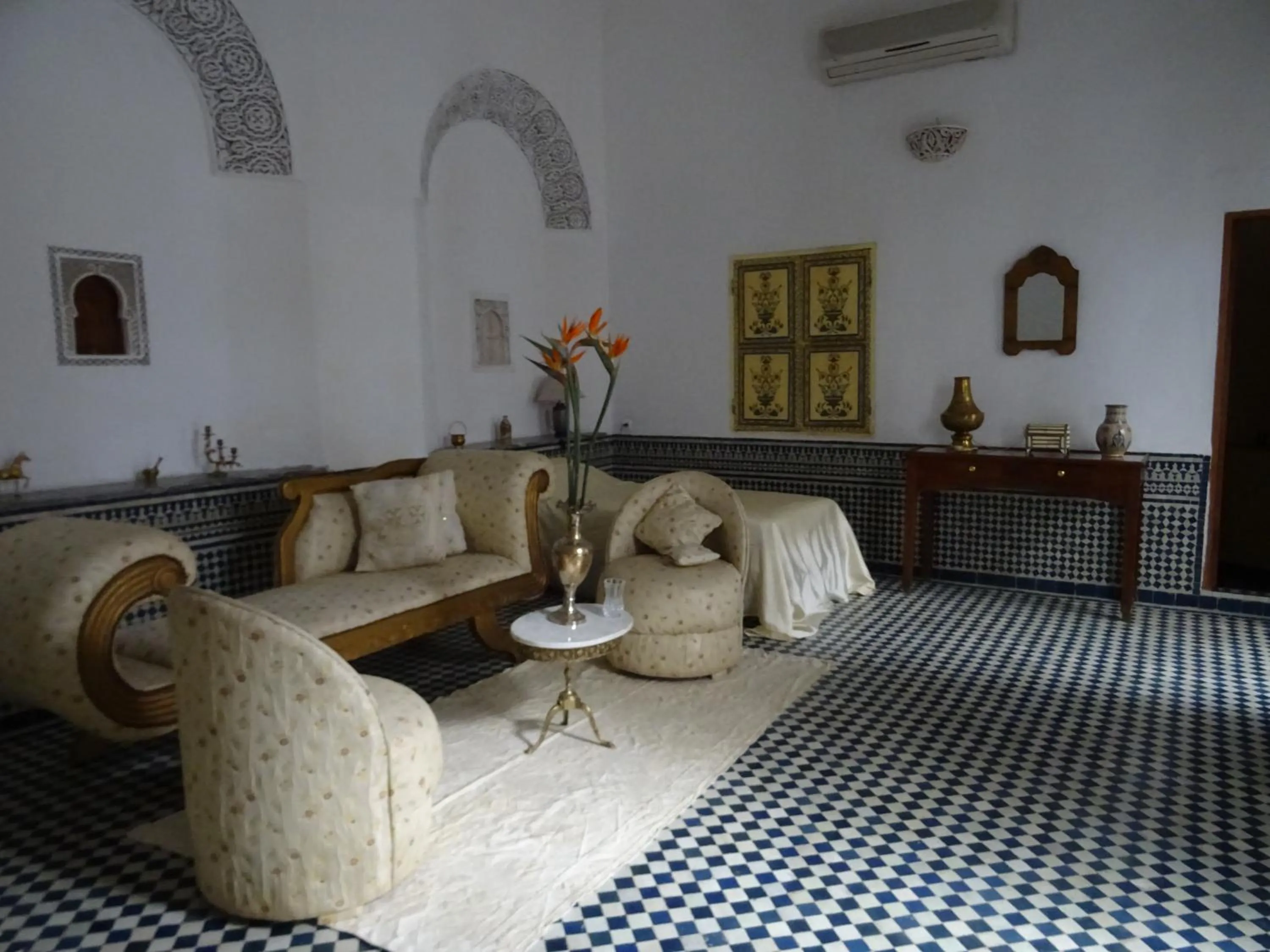 Living room in Dar Al Safadi