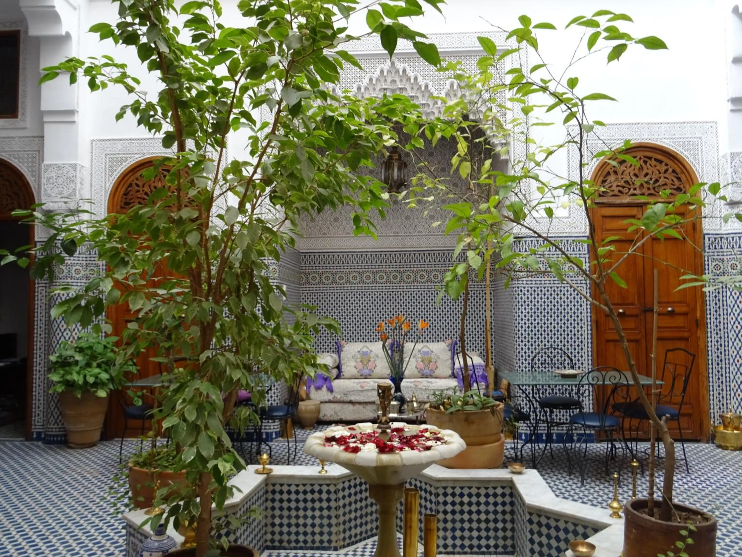 Inner courtyard view in Dar Al Safadi