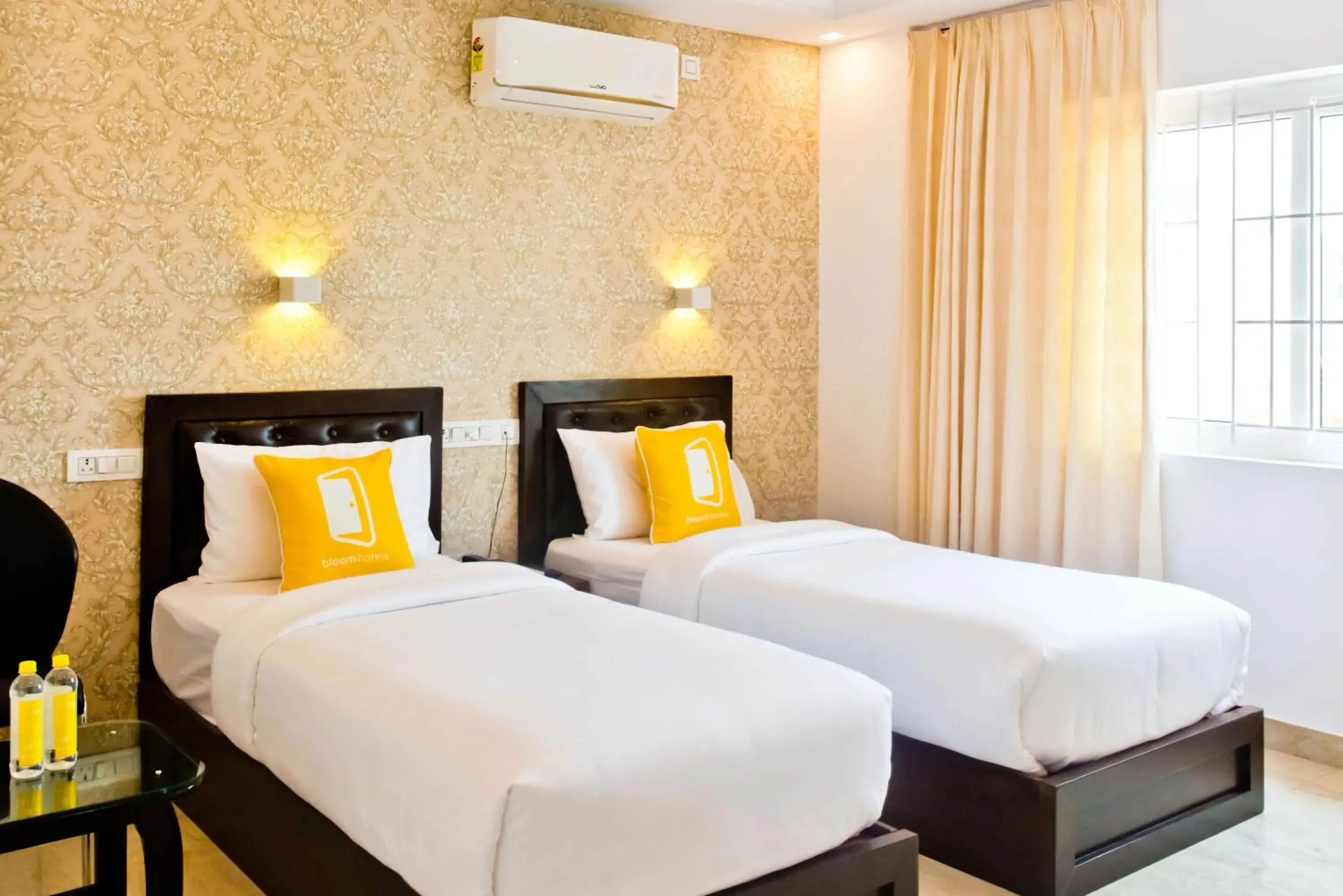 Deluxe Twin Room - single occupancy in X by Bloom l Indiranagar Deluxe Twin Room - single occupancy in X by Bloom l Indiranagar