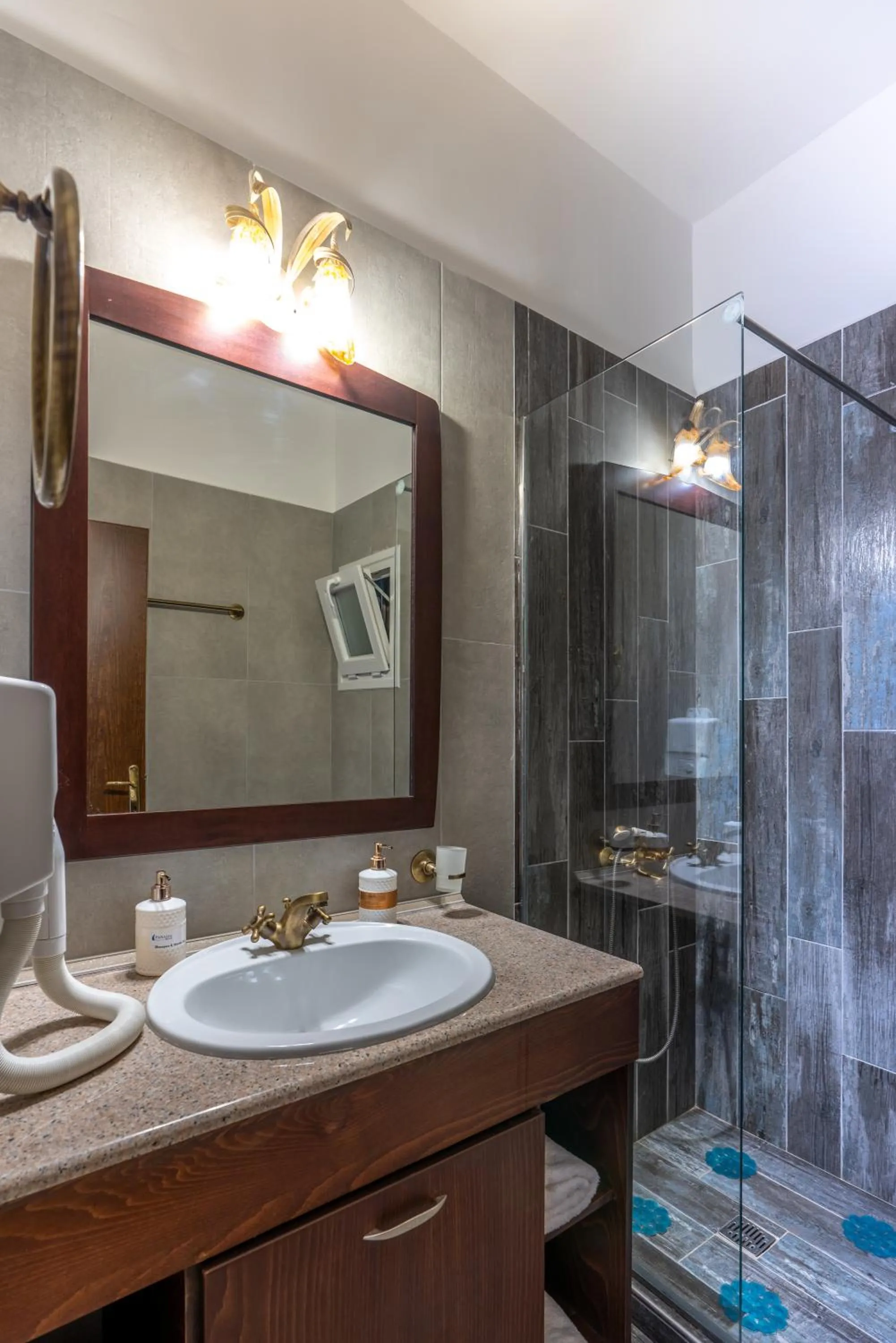 Paralia Beach Boutique Hotel