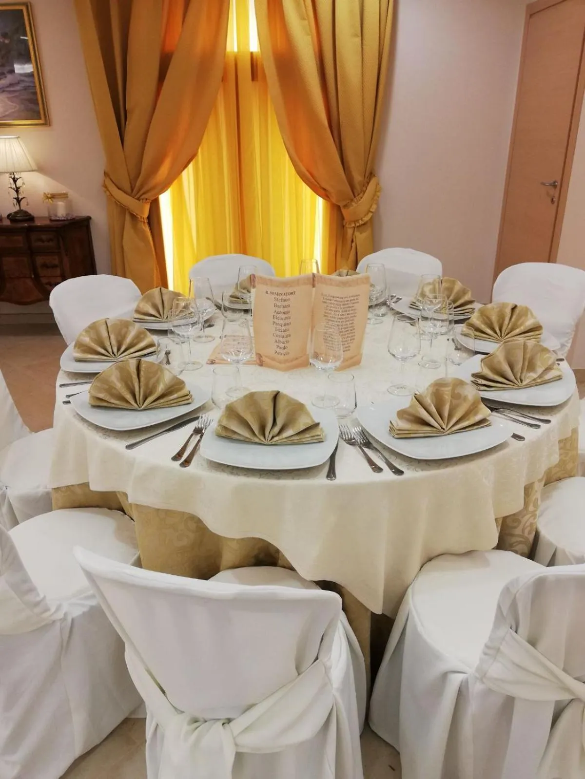 Restaurant/places to eat in Agriturismo Il Casale di Monica