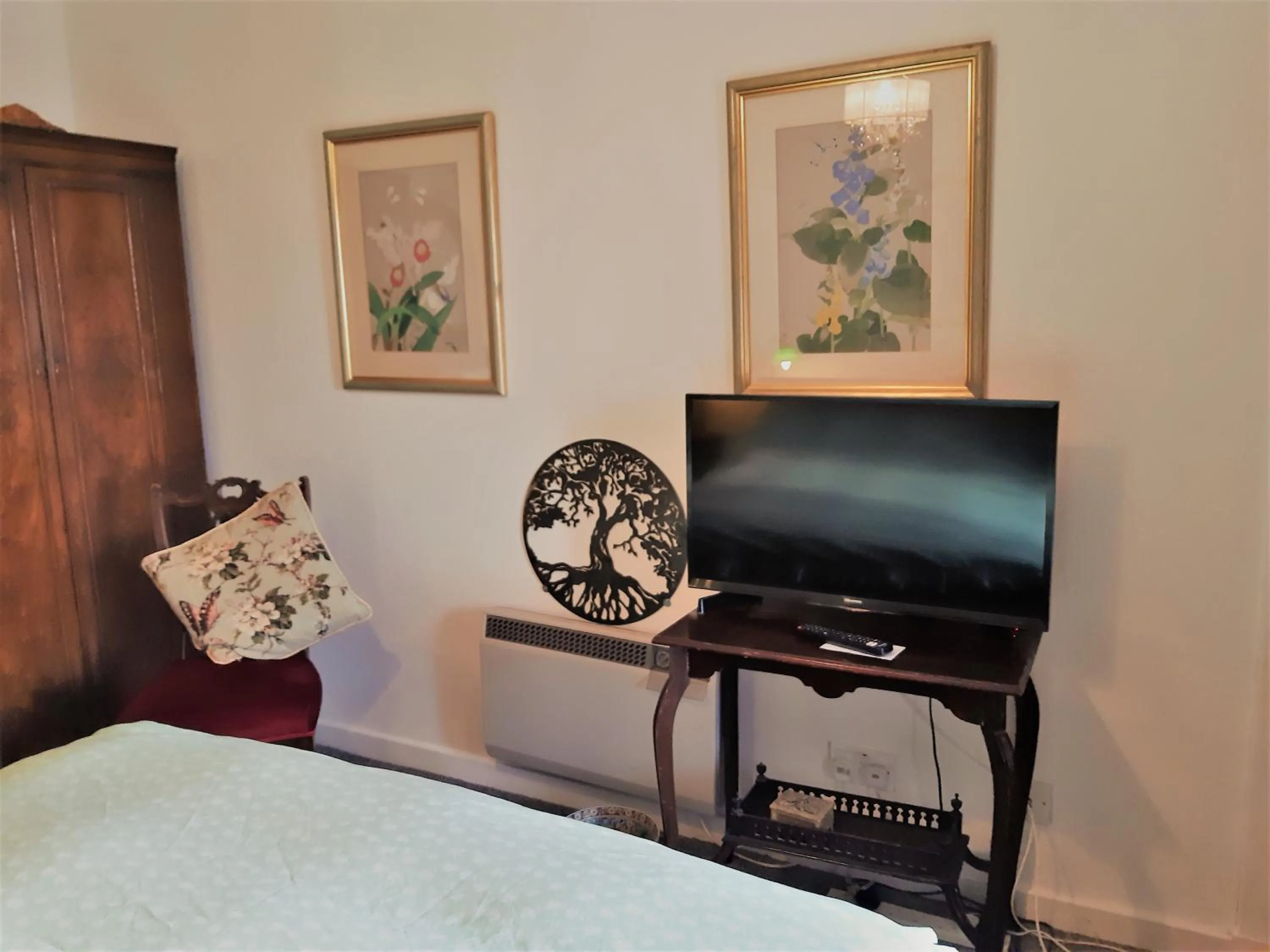TV and multimedia in Song of the Sea, Selkie House