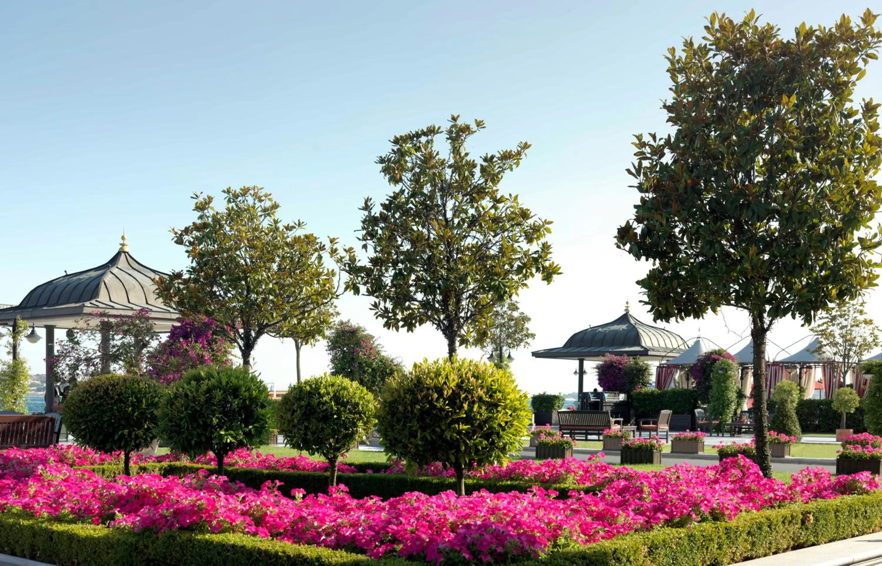 Area and facilities in Four Seasons Hotel Istanbul at the Bosphorus