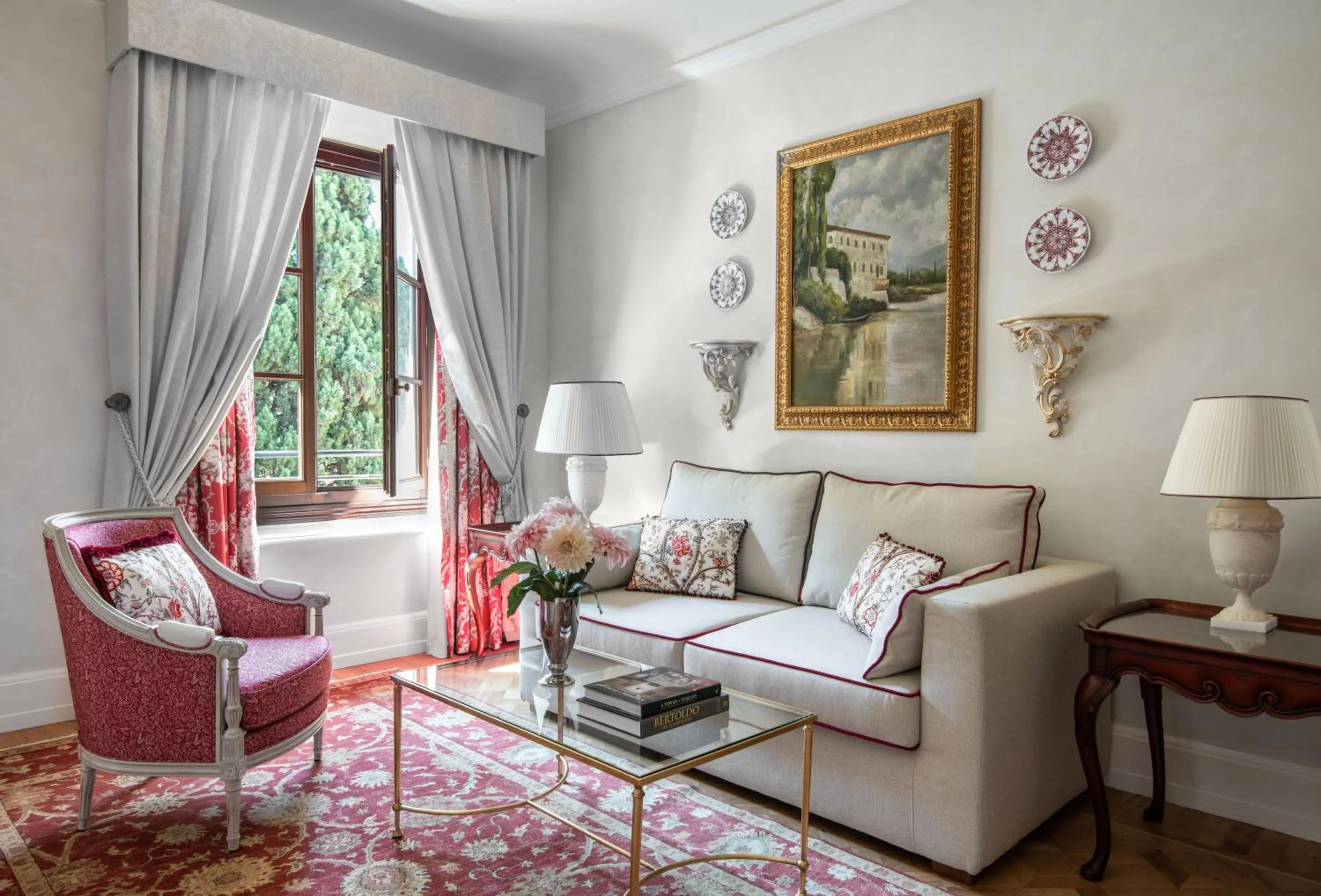 Seating area in Four Seasons Hotel Firenze