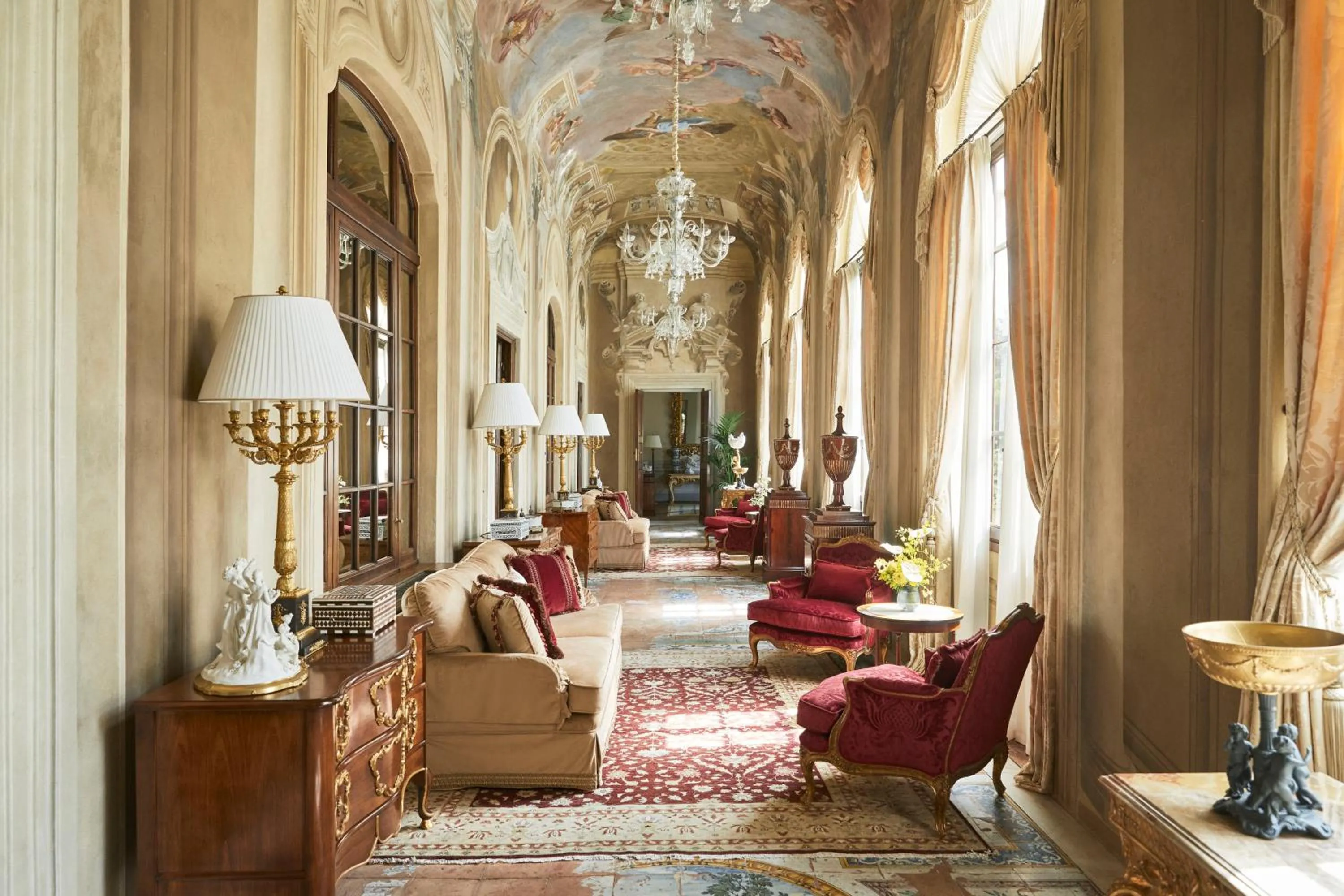 Living room in Four Seasons Hotel Firenze